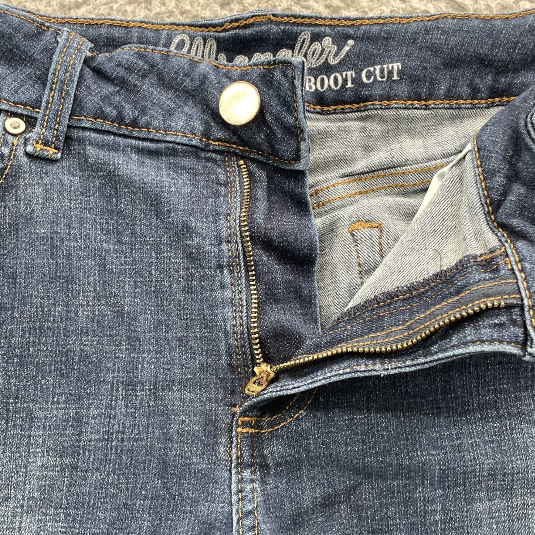 Wrangler Wrangler Bootcut Jeans Women's 32x32 Workwear Western Y2k Cowgirl Rodeo 90s Jeans Blue Cotton Blend 5-Pocket Relaxed Mid Rise Women's Shoes? Size 24" / US 00 / IT 34 - 6 Thumbnail