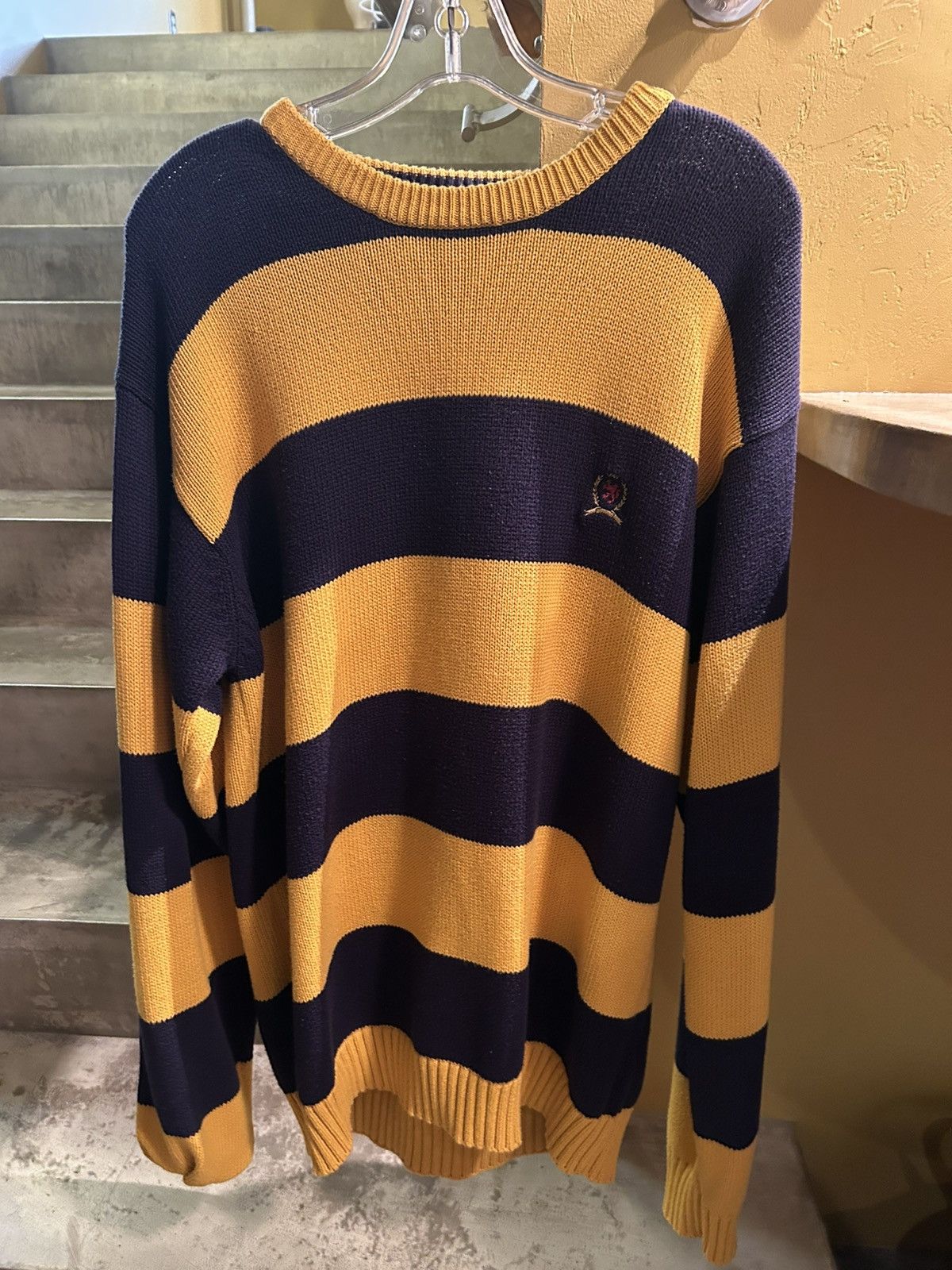 Tommy Hilfiger Tommy Hilfiger Yellow and Navy knit sweater Size US XL / EU 56 / 4 - 1 Thumbnail