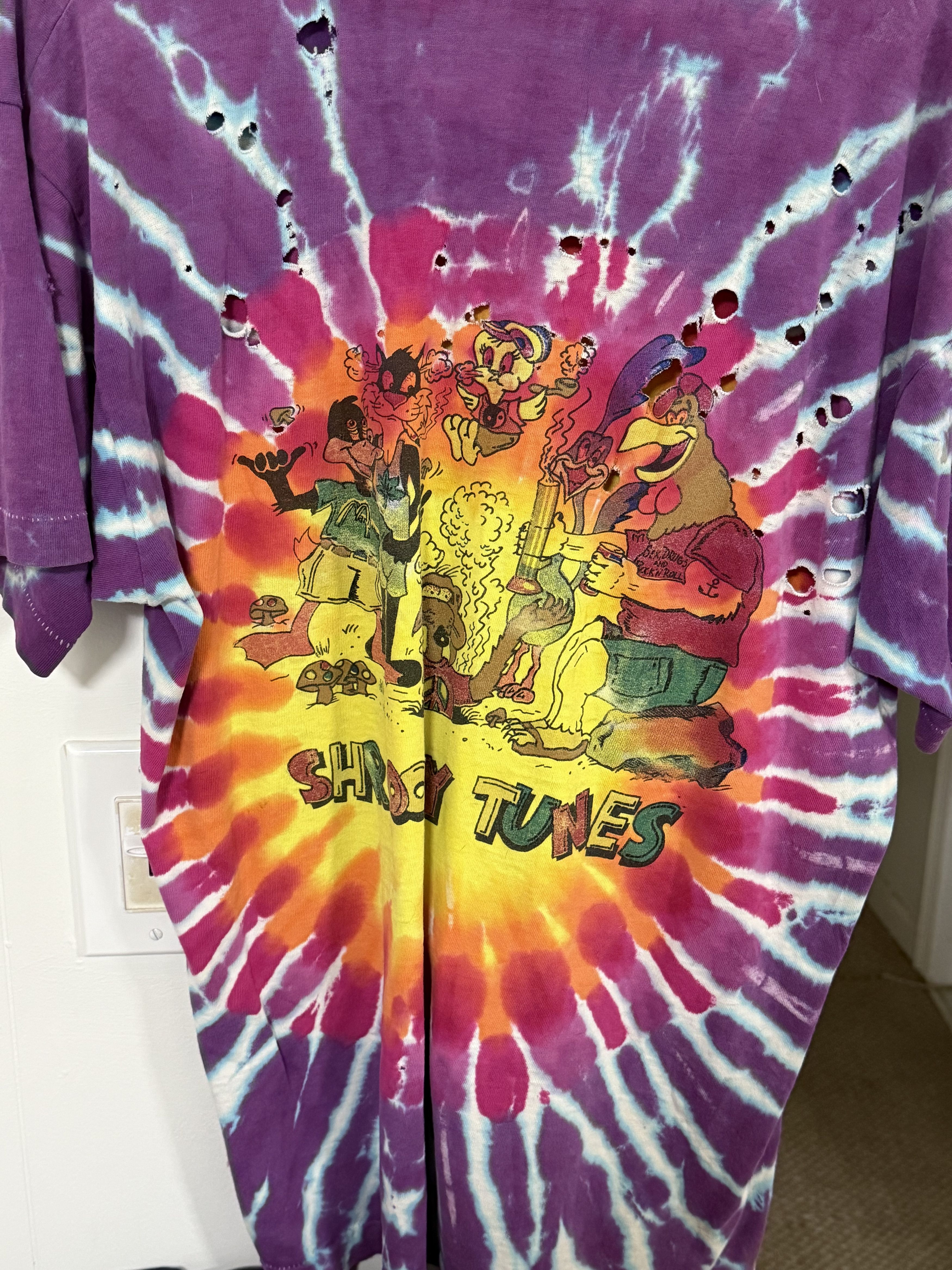 Fruit Of The Loom Shroomy toons very vintage early 90s late 80s distressed Size US XL / EU 56 / 4 - 2 Thumbnail