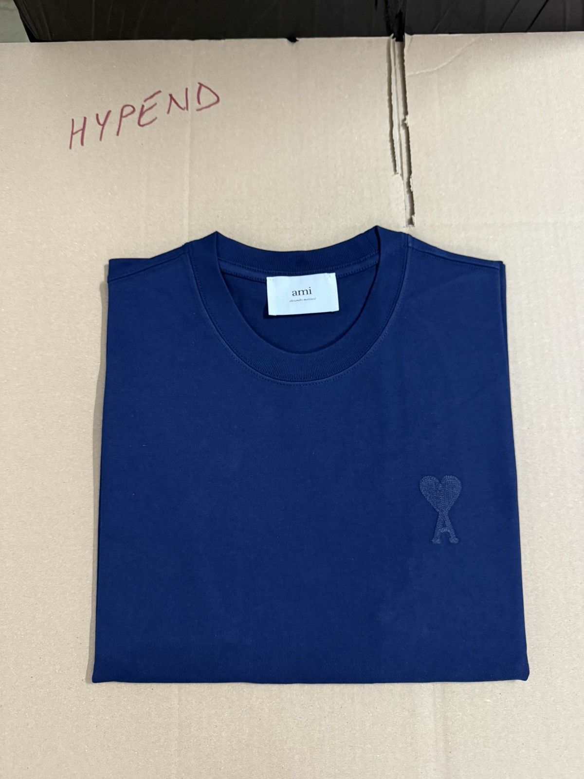 AMI Ami Paris Tonal Heart T-Shirt NEW Size US S / EU 44-46 / 1 - 1 Thumbnail