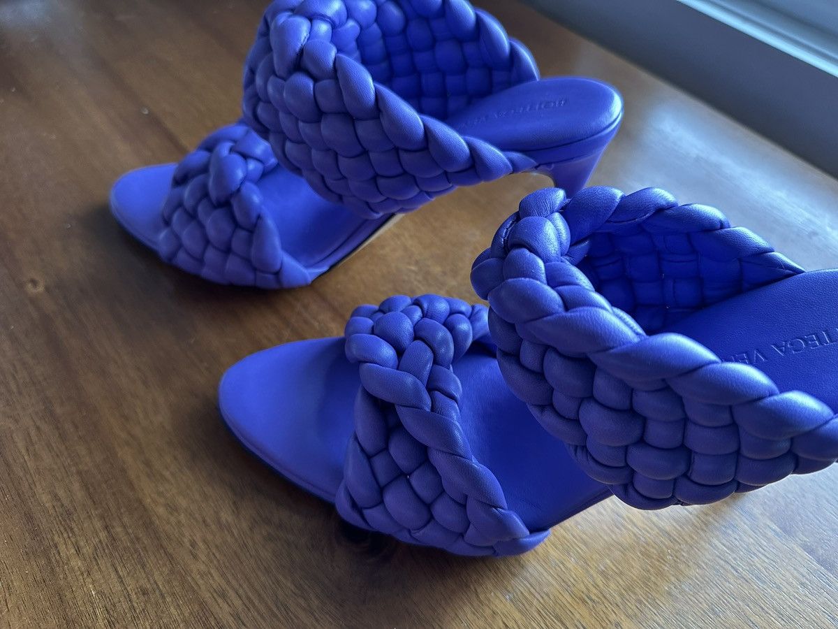 Bottega Veneta BOTTEGA VANETA The Curve Mule in Nappa Size US 8.5 / IT 38.5 - 12 Thumbnail