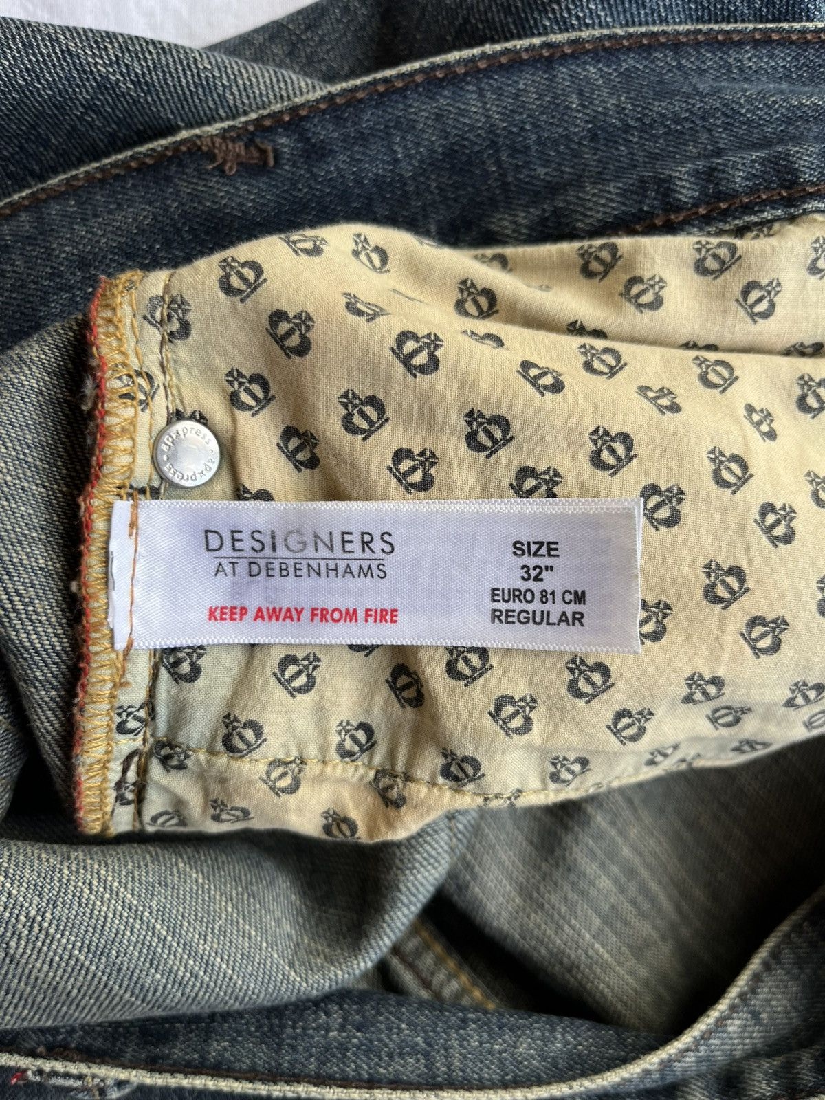 Japanese Brand × Le Grande Bleu (L.G.B.) × Vintage Rare Vintage Denim Jeans Jeff Banks Bootcut Jeans Y2K Fit Size US 32 / EU 48 - 9 Thumbnail
