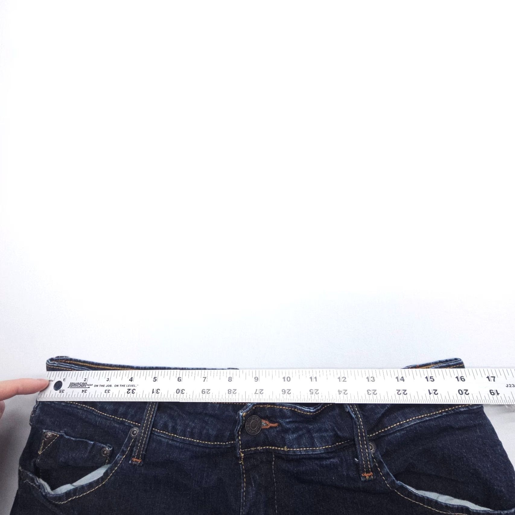 Levi's VINTAGE Levi's Signature At Waist Bootcut Jeans Size 14 Misses Dark Wash Y2K 2000s Denim Jeans Size 36" / US 14 / IT 50 - 6 Thumbnail