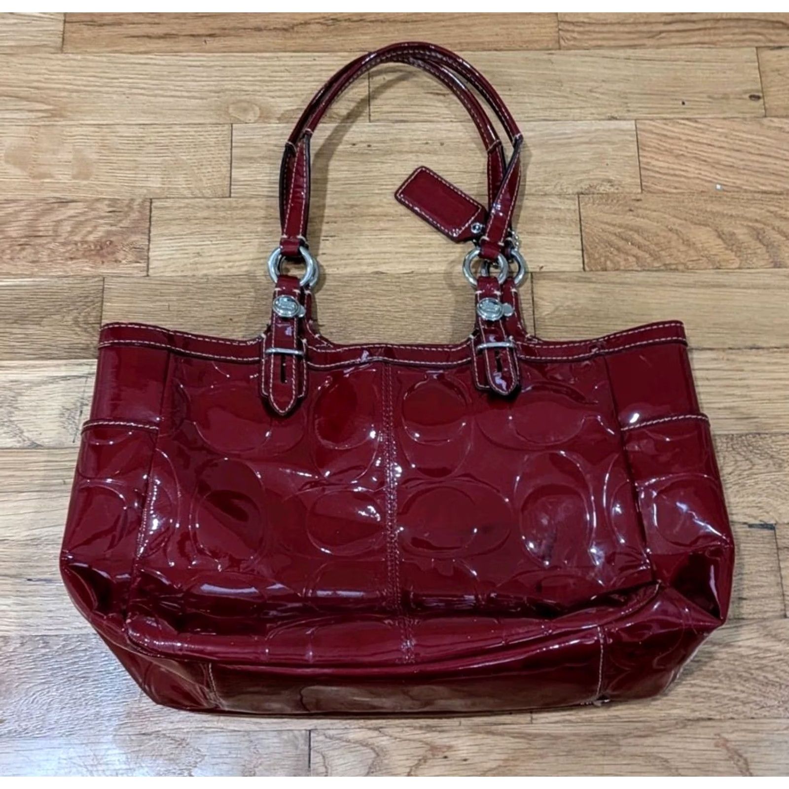 Coach Coach Gallery Purse Tote Red Patent Leather Zipper Strap Embossed 15246 Size ONE SIZE - 4 Thumbnail