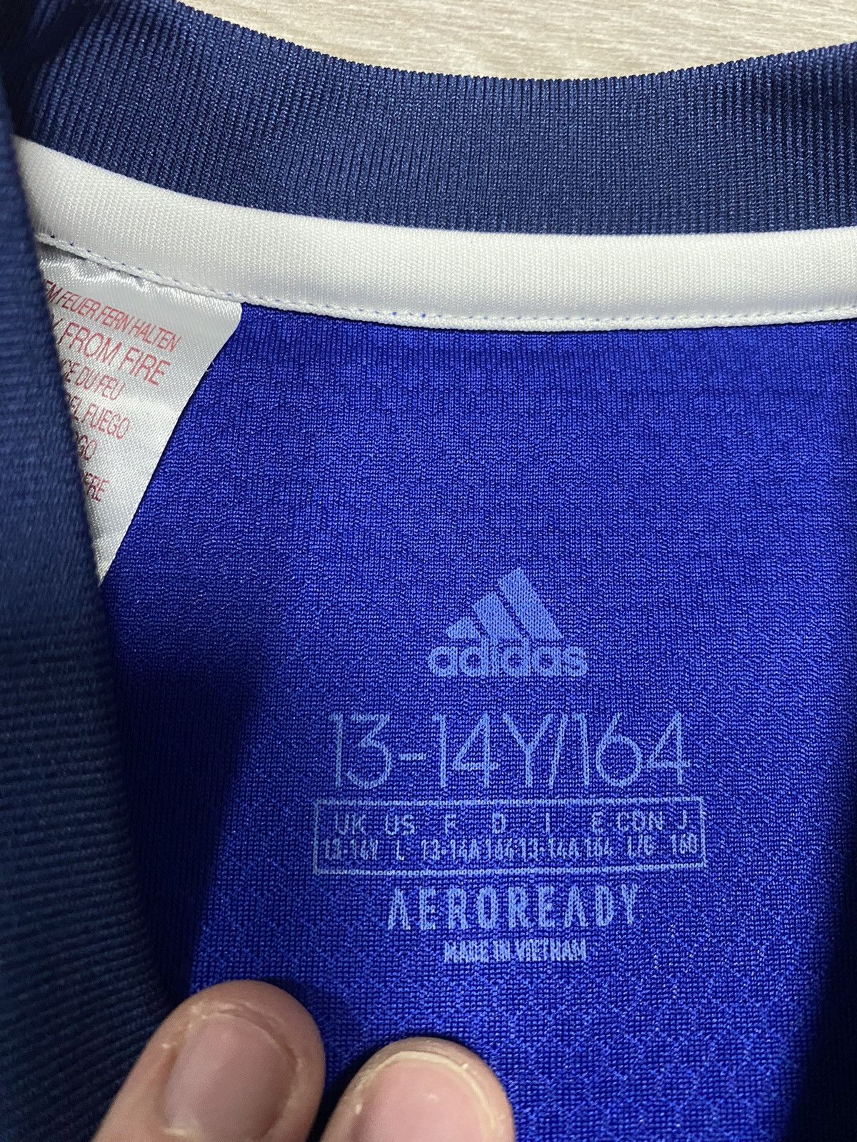 Adidas Leeds United Youth 13 - 14 Years 2021/2022 Jersey Football Size US XS / EU 42 / 0 - 7 Thumbnail