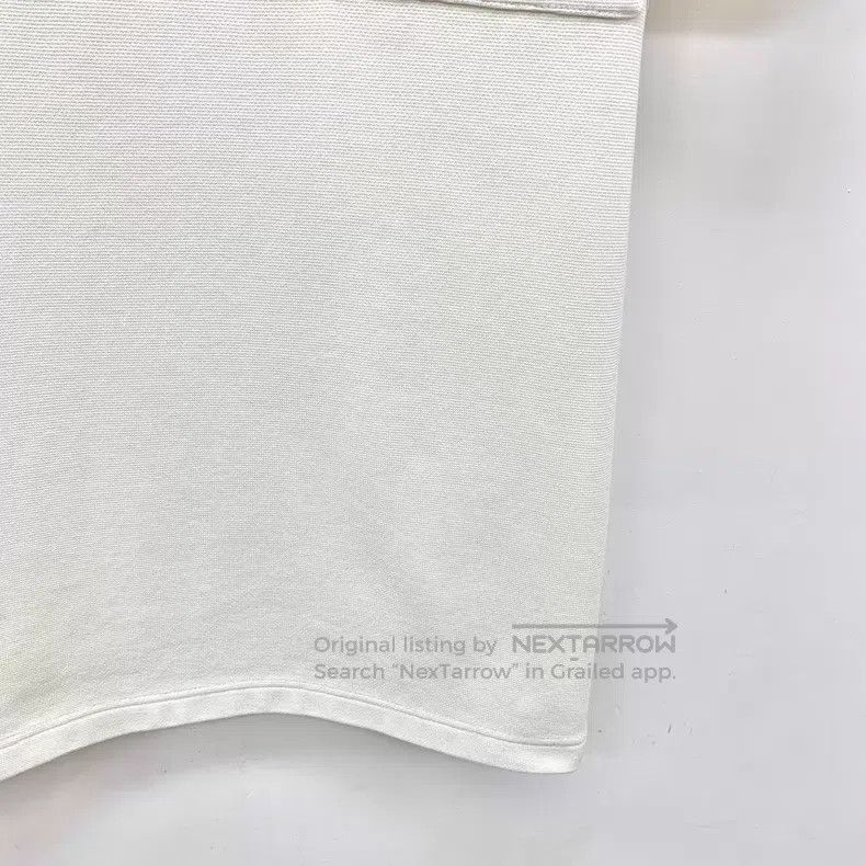 Louis Vuitton Louis Vuitton 24 White Pocket Embossed Cotton Crew Neck Sh Size US S / EU 44-46 / 1 - 4 Thumbnail