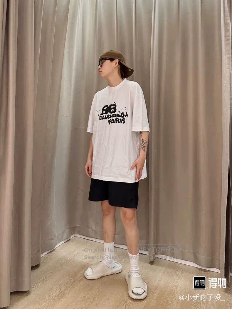 Balenciaga Balenciaga Letter print round-neck short-sleeve T-shirt Size US S / EU 44-46 / 1 - 7 Thumbnail