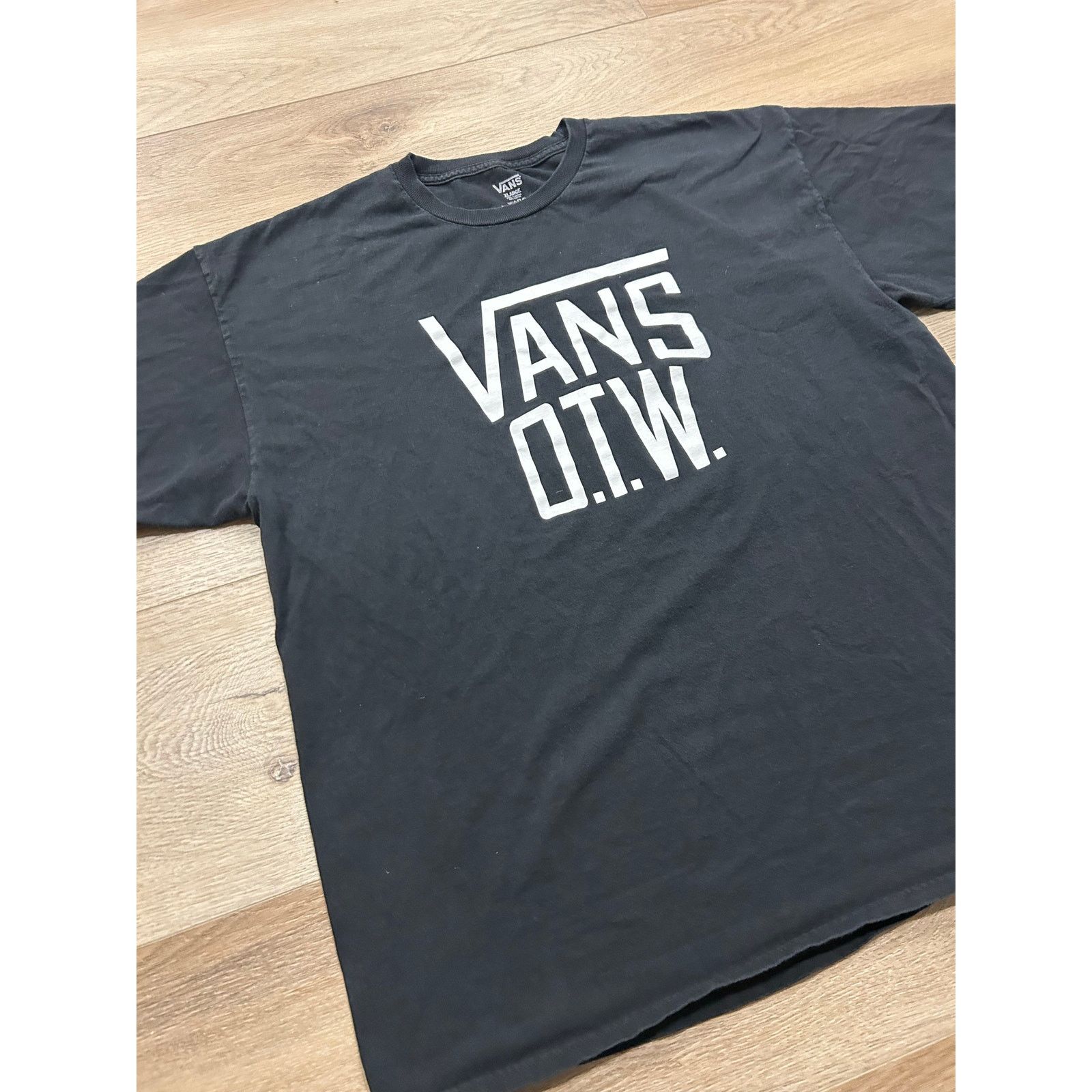 Vans VANS | T-SHIRT Size US XL / EU 56 / 4 - 3 Thumbnail