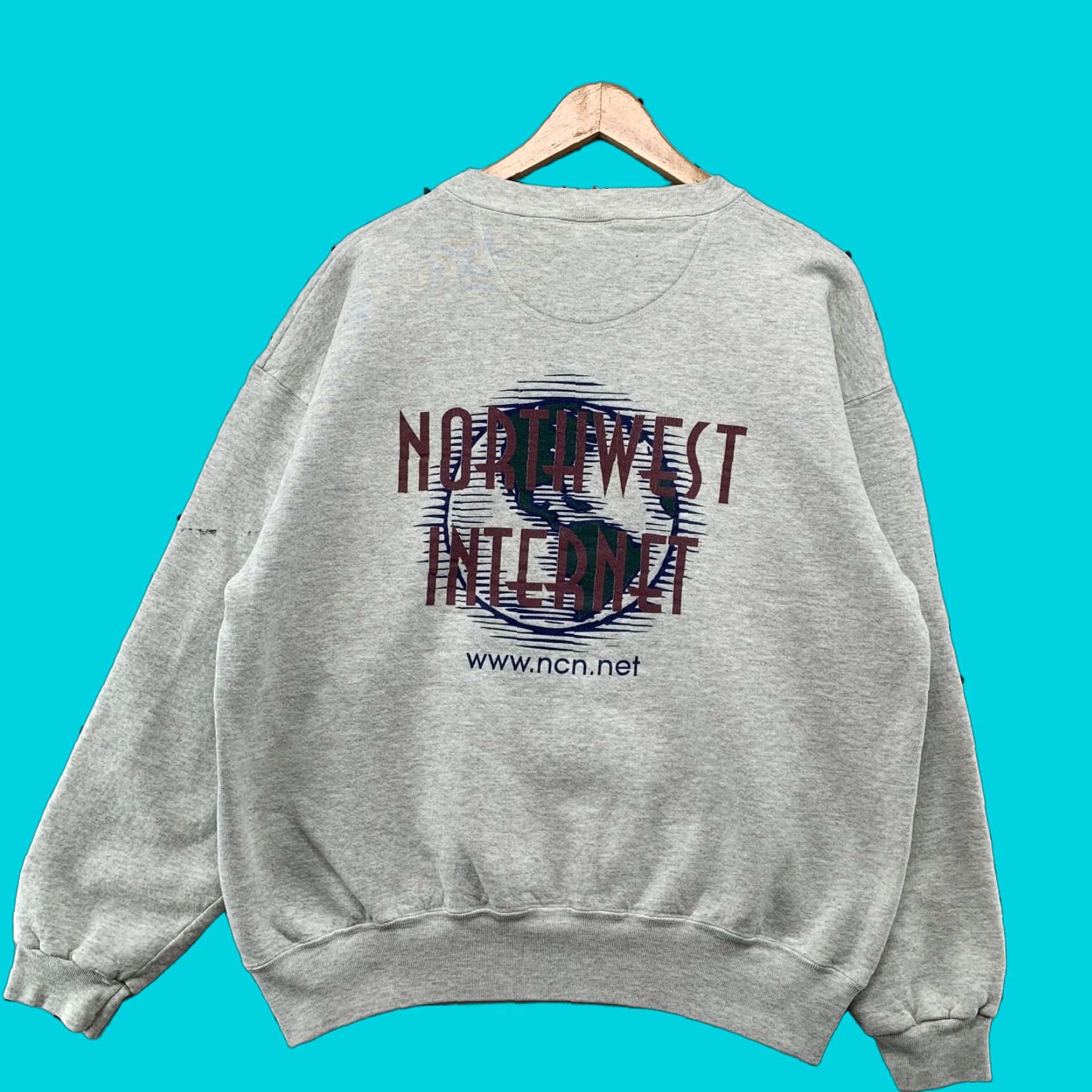 Vintage VINTAGE Heavyweight Fleece Sweatshirt Mens XL Gray USA Shirt 90s Size US XL / EU 56 / 4 - 1 Thumbnail