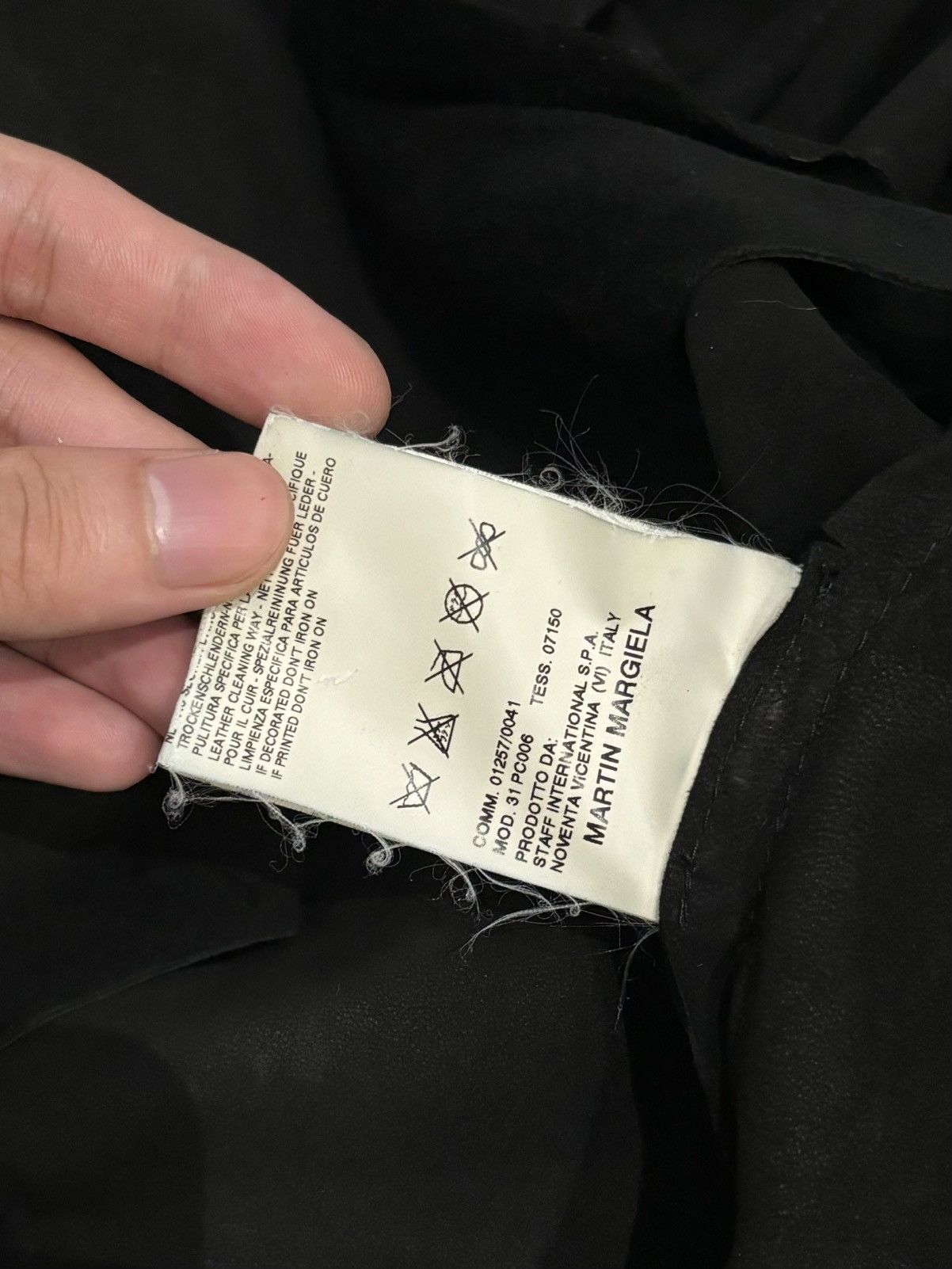 Maison Margiela Maison Martin Margiela | SS2004 Asymmetric Suede Jacket Size M / US 6-8 / IT 42-44 - 10 Thumbnail