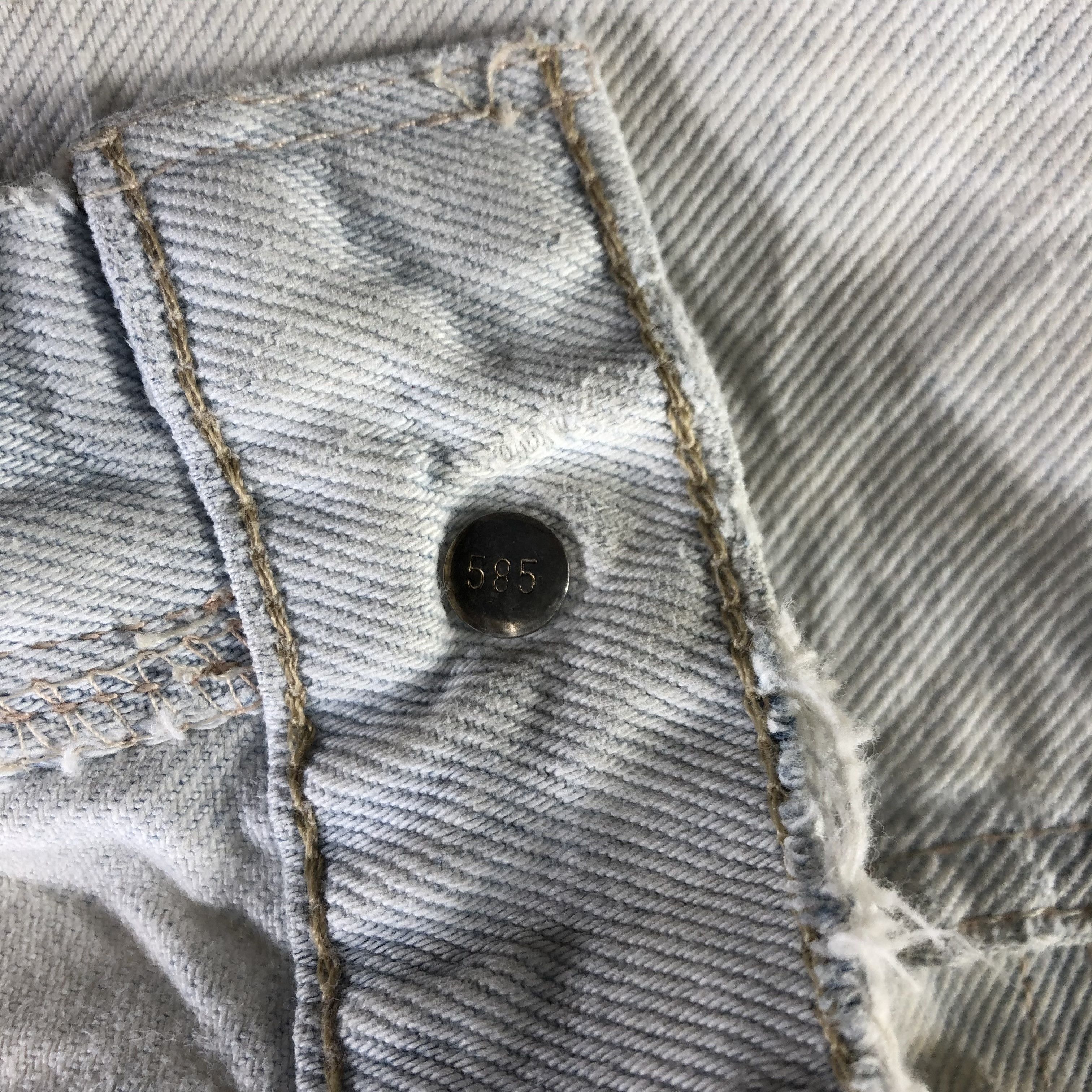Levi's Vintage 80s Light Wash Levis 505 Jeans-J3235 Size US 29 - 12 Thumbnail