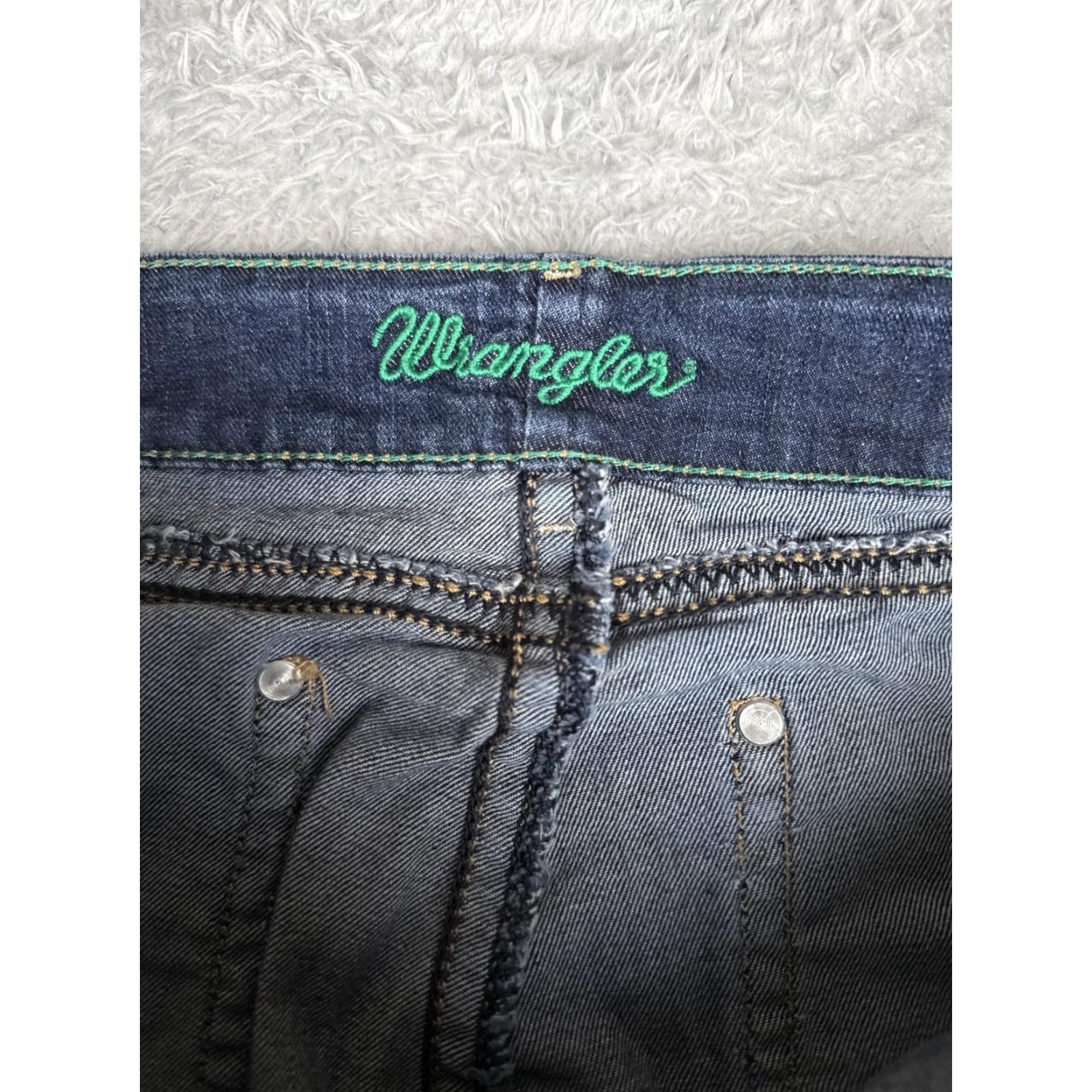 Wrangler Wrangler Jeans Juniors Bootcut Blue Med Wash Mid Rise Stretch Denim 34x30 Women's Size 13/14 Size 34" / US 12 / IT 48 - 7 Thumbnail