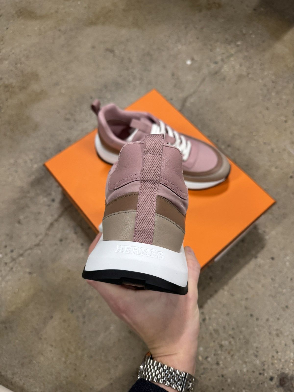 Hermes Hermes Gramme Runner Sneaker NEW 1250$ Size US 10.5 / EU 43-44 - 6 Thumbnail