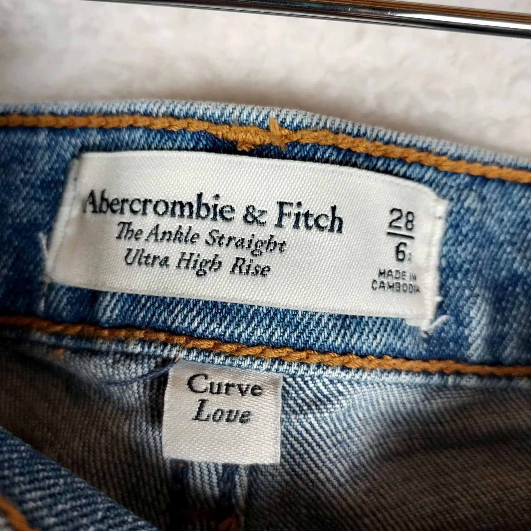 Abercrombie & Fitch Abercrombie & Fitch Curve Love Ultra High Rise Ankle Straight Jeans 28 Blue Denim 5-Pocket Women's Regular High Rise Zip Button Size 28" / US 6 / IT 42 - 6 Thumbnail
