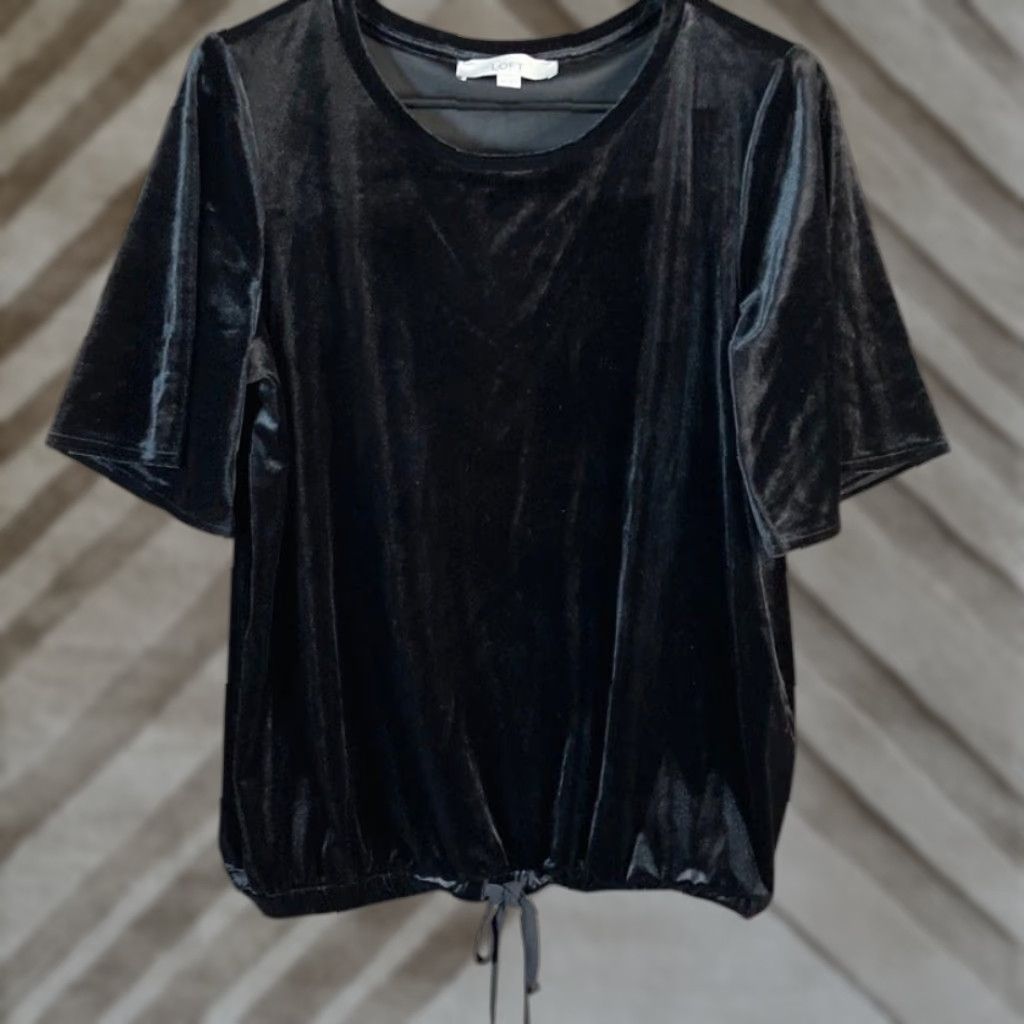 Loft LOFT Blouse Womens Black Velvet Crew Neck Tie Bottom Short Sleeve XS Size XS / US 0-2 / IT 36-38 - 1 Thumbnail