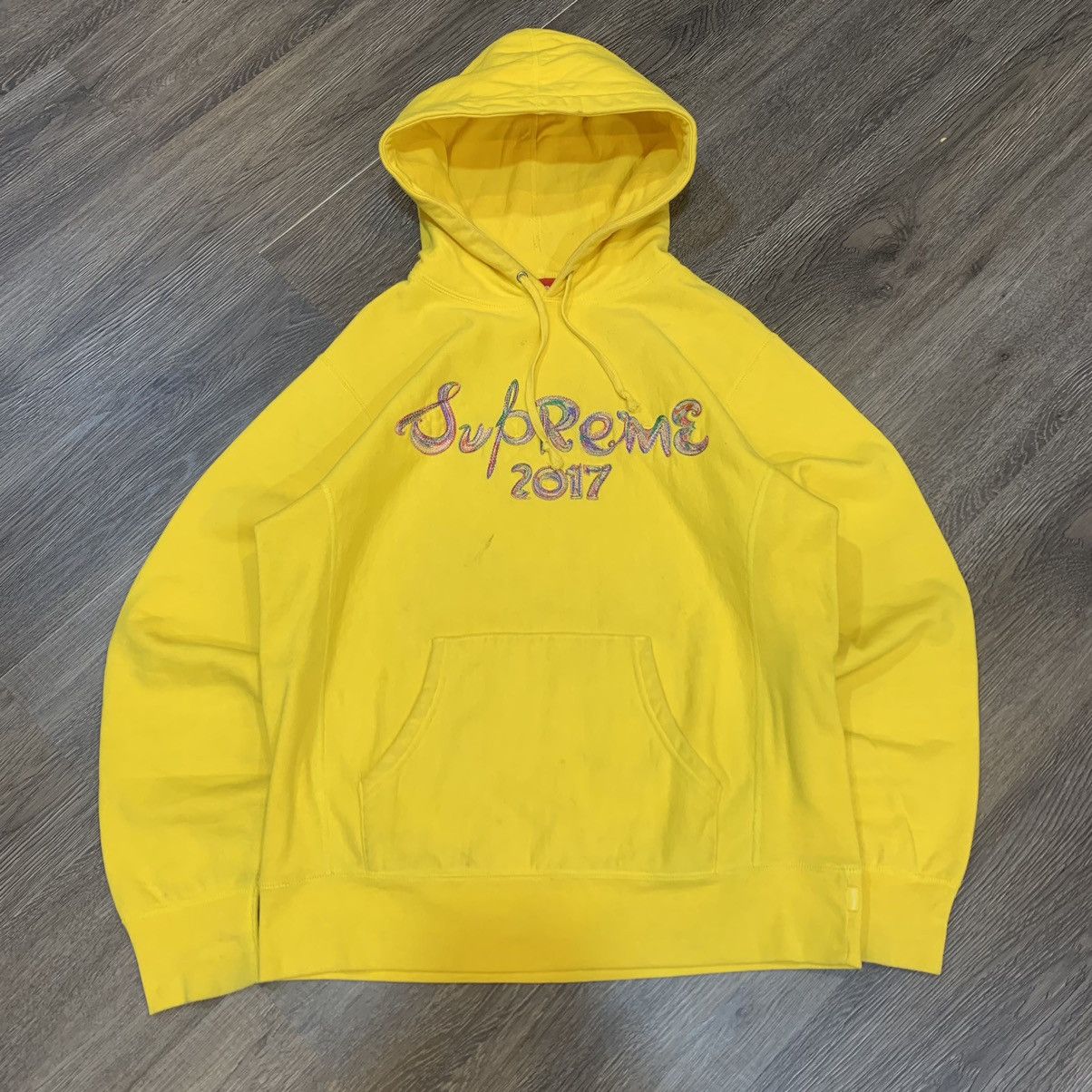 Supreme Supreme Brush Logo Hoodie Size US M / EU 48-50 / 2 - 1 Thumbnail
