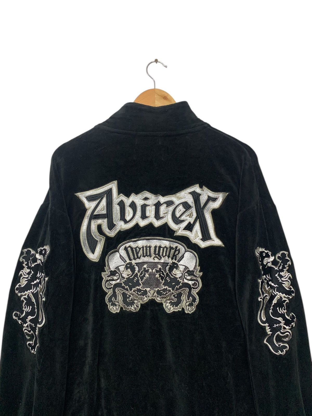 Avirex Rare X-Large X Avirex Embroidered Sukajan Velvet Jacket Size US L / EU 52-54 / 3 - 5 Thumbnail