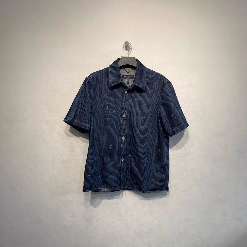 Louis Vuitton Louis Vuitton FW25 Pre-Fall Men's Short Sleeve Denim Butto Size US XL / EU 56 / 4 - 3 Thumbnail