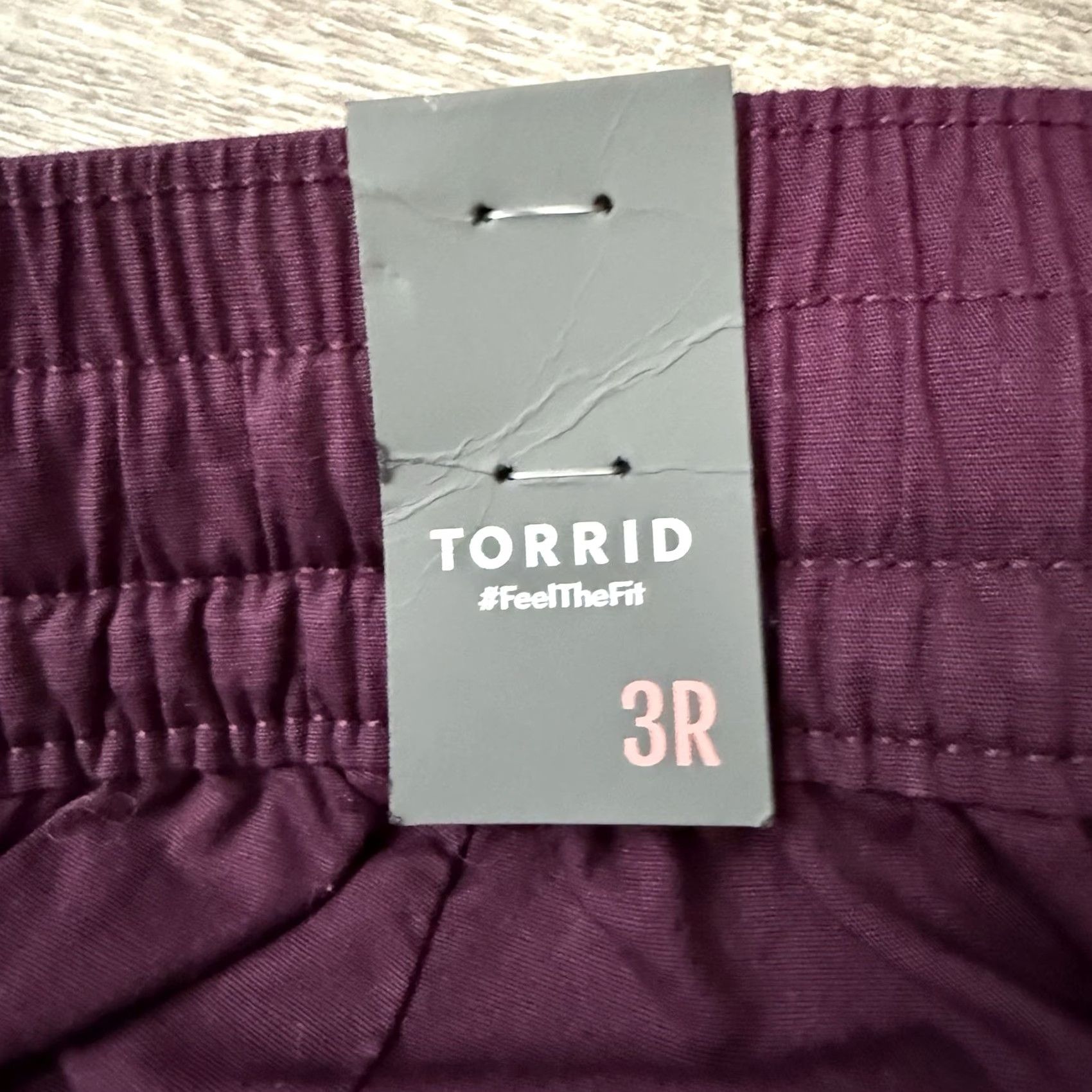 Torrid Torrid Purple Joggers Womens 3R Pants Pull On Elastic Waist 31" Inseam Lightweight Tapered Casual Damns Womens Size 26" / US 2 / IT 38 - 2 Thumbnail