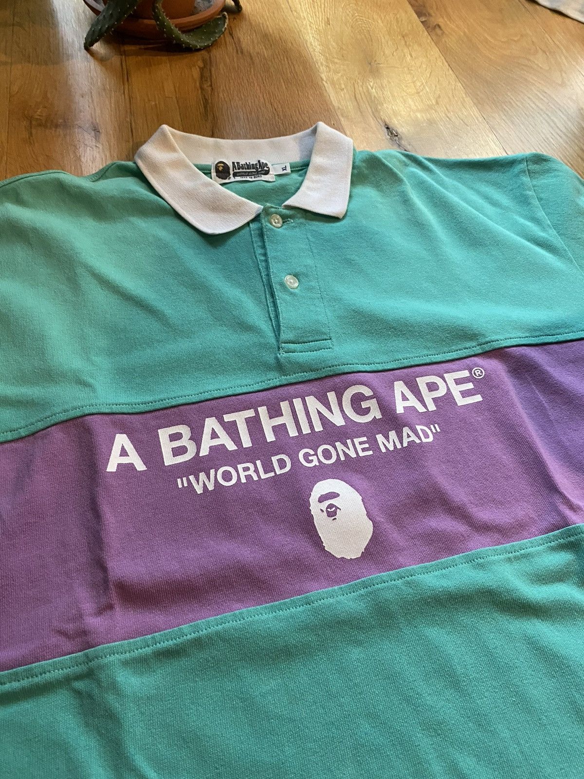 Bape A Bathing Ape BAPE “WORLD GONE MAD” polo Size US XL / EU 56 / 4 - 4 Thumbnail