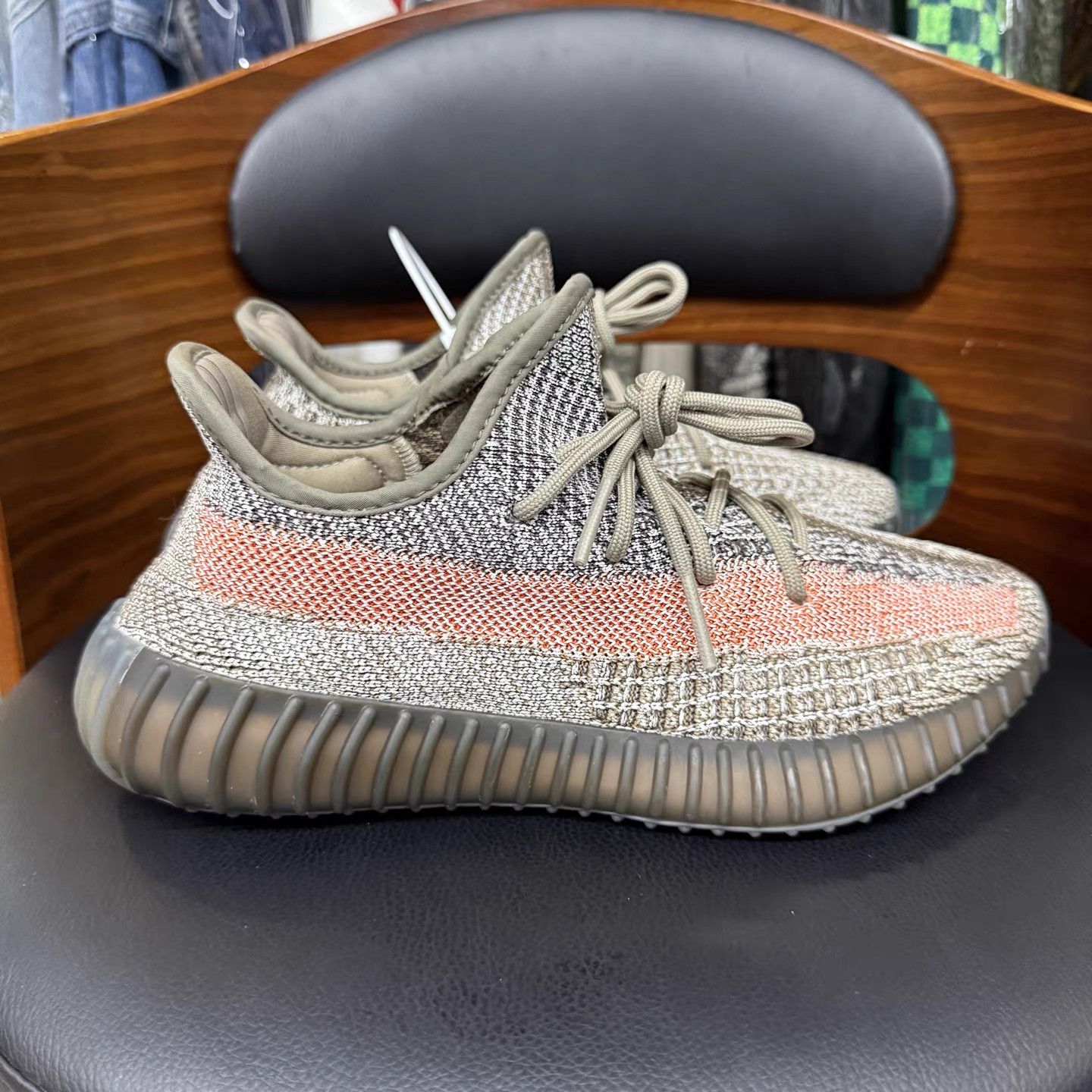 Adidas adidas Yeezy Boost 350 V2 Volcanic Ash Sneakers K15 Size US 7 / EU 40 - 4 Thumbnail