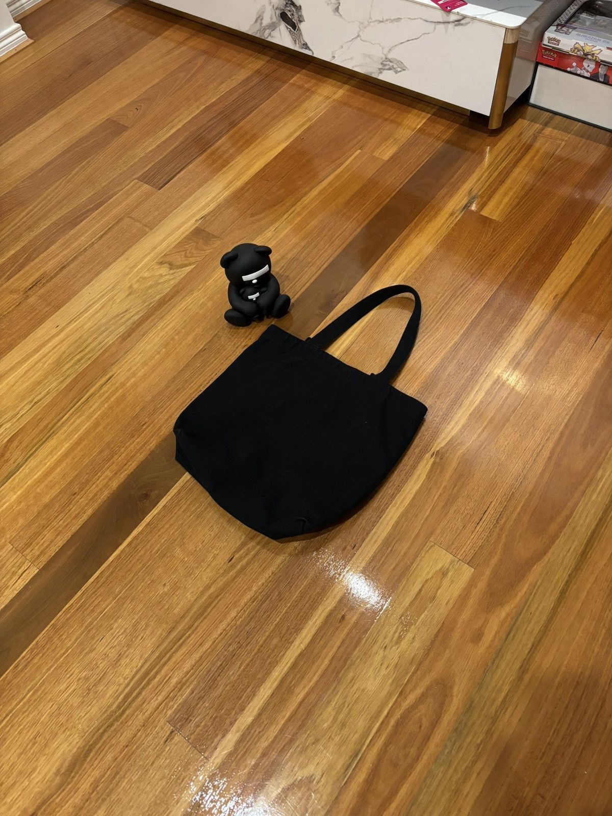 Undercover Undercover Jun Takahashi Bear GuruGuru Swirl Tote Bag Size ONE SIZE - 6 Thumbnail