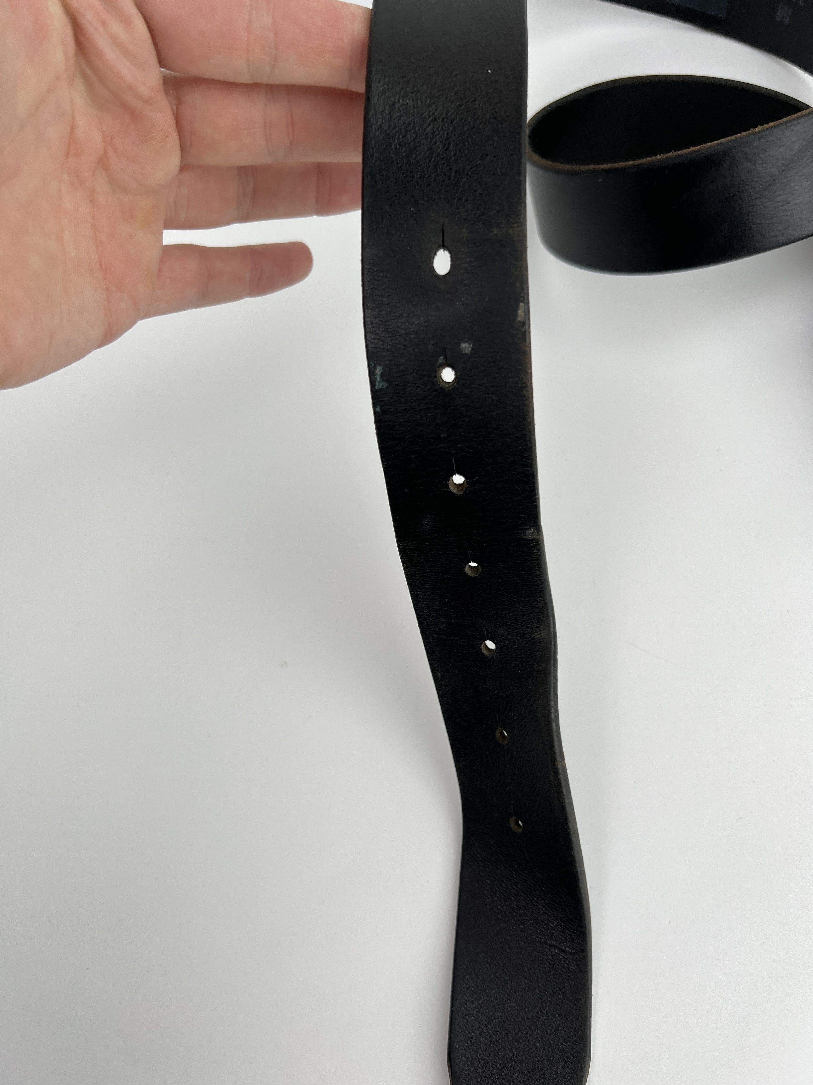 Levi's Vintage Levi's Logo Buckle Black Leather Belt Size ONE SIZE - 7 Thumbnail