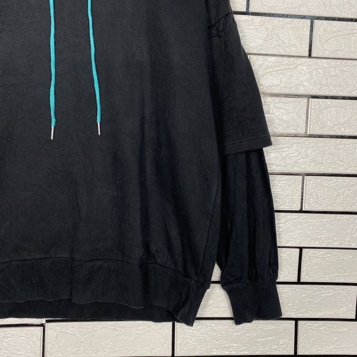 Japanese Brand 📌Vintage Hoodie Pull Over Vans Centre Logo Size US M / EU 48-50 / 2 - 6 Thumbnail