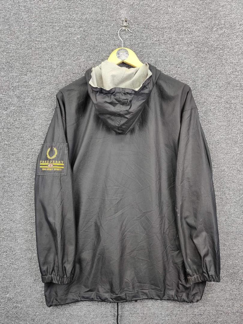 Fred Perry Vintage Fred Perry Zipper Coach Light Jacket Size US L / EU 52-54 / 3 - 6 Thumbnail