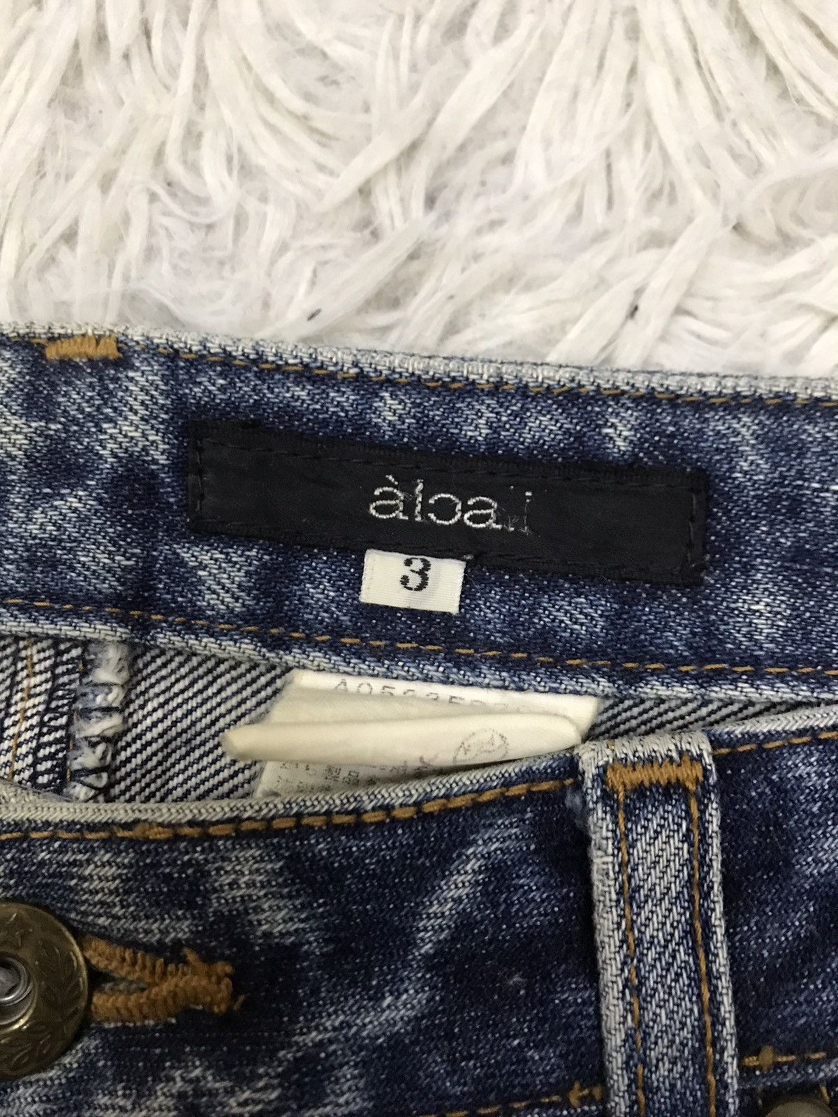 Designer 🔥Flare🔥 Vintage Alcali Distressed Denim Jeans Size US 29 - 8 Thumbnail