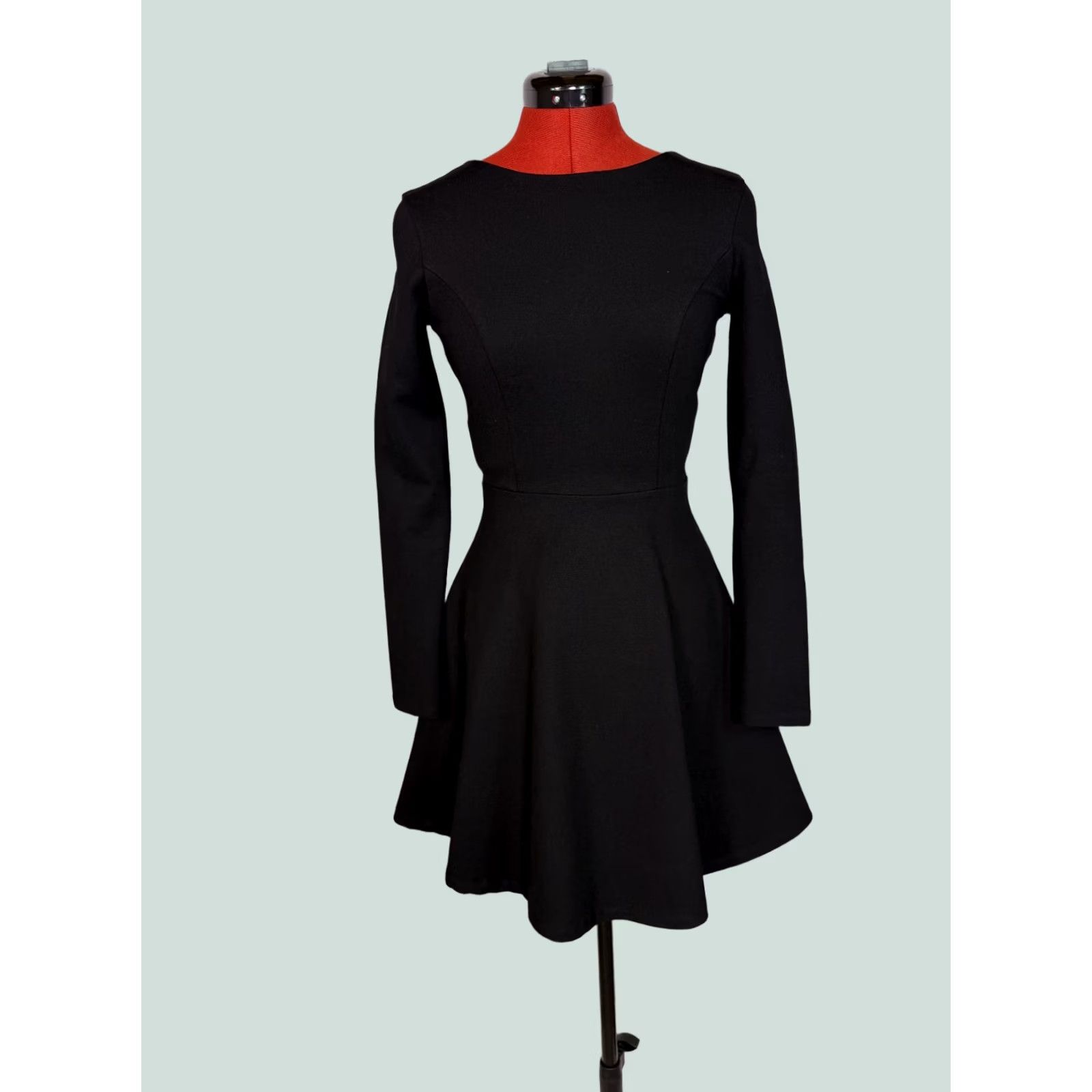 Lulus Lulus Black Long Sleeve Midi Dress Rayon Blend XS D494 Women's Casual Size XS / US 0-2 / IT 36-38 - 1 Thumbnail