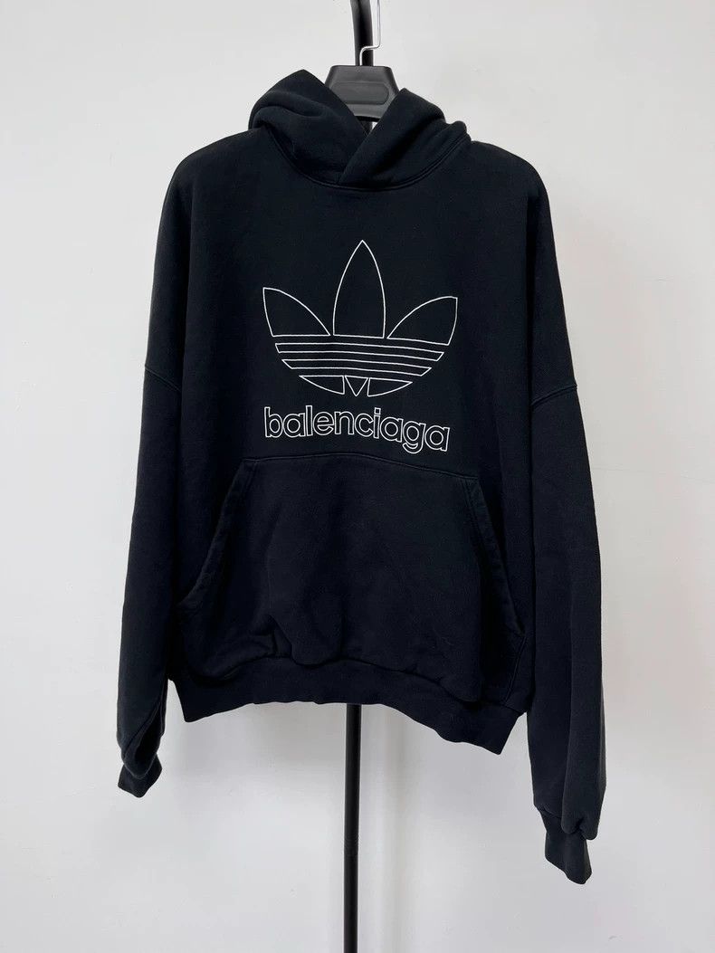 Balenciaga Balenciaga size 1 Adidas originals SS23 Logo monogrammed ho Size US M / EU 48-50 / 2 - 1 Thumbnail