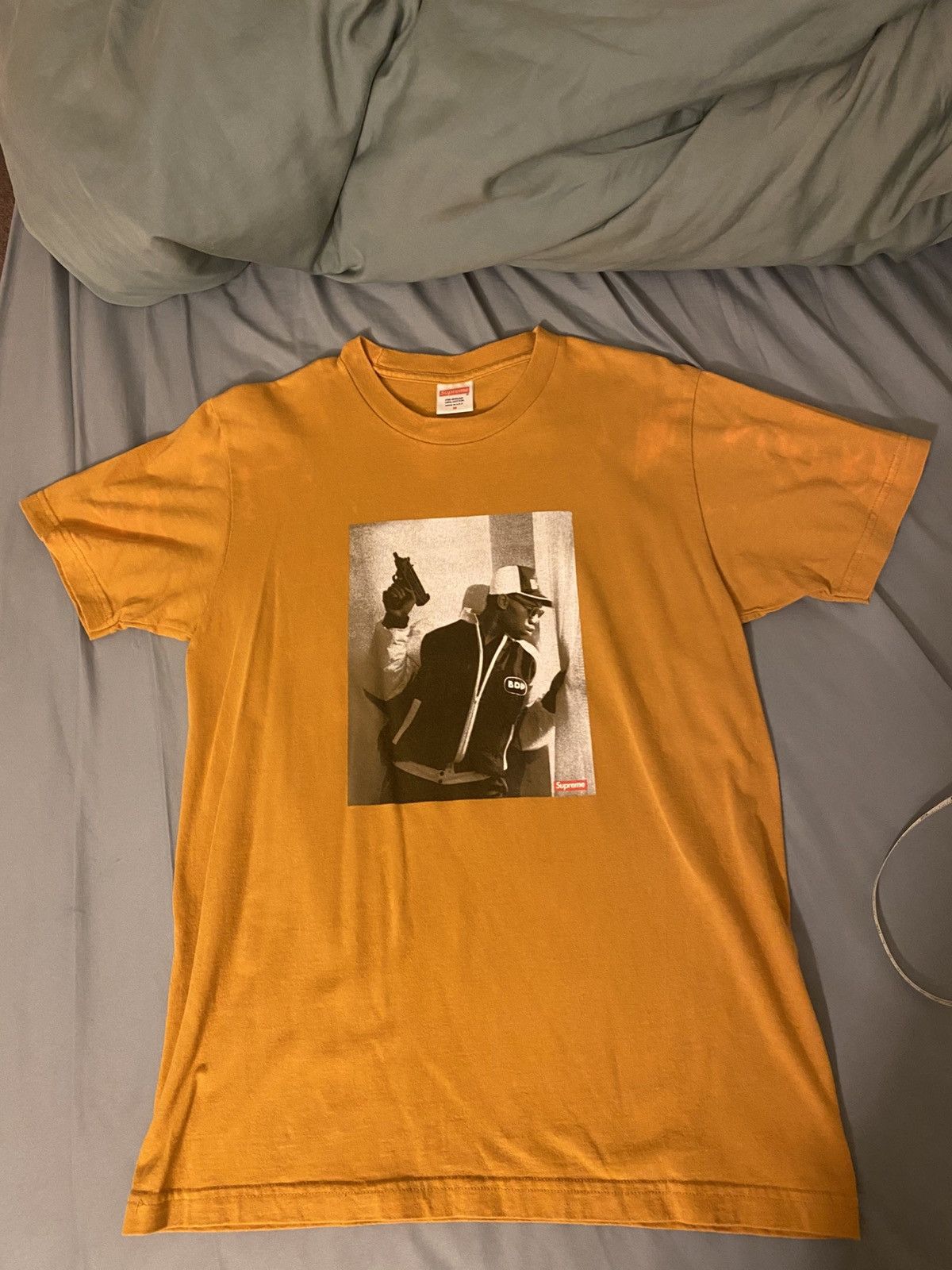 Supreme Supreme KRS One Tee Gold Size M Size US M / EU 48-50 / 2 - 1 Thumbnail