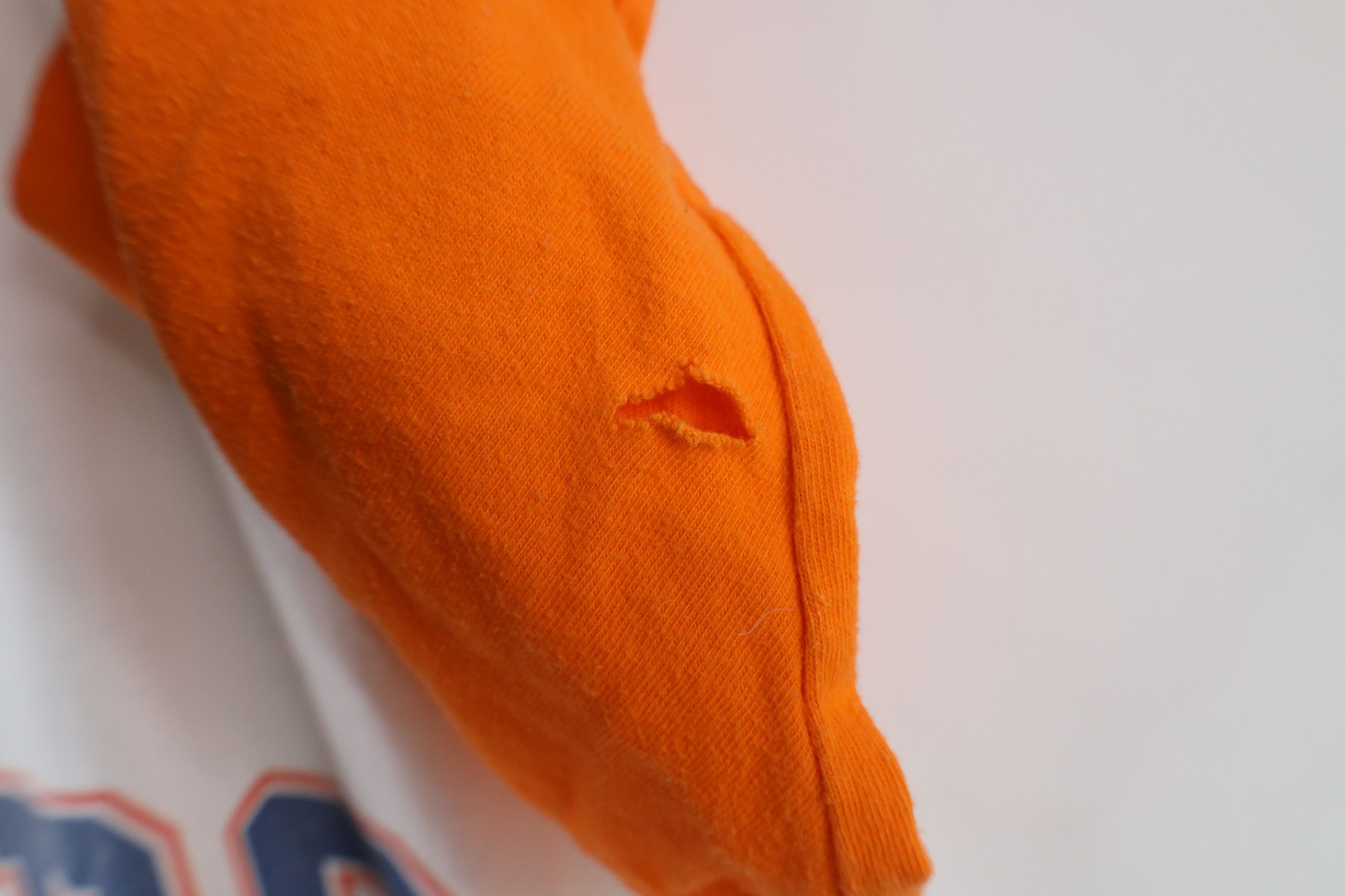 Vintage Vintage Y2K 2000 Detroit Tigers Baseball Raglan T-Shirt Size US L / EU 52-54 / 3 - 9 Thumbnail