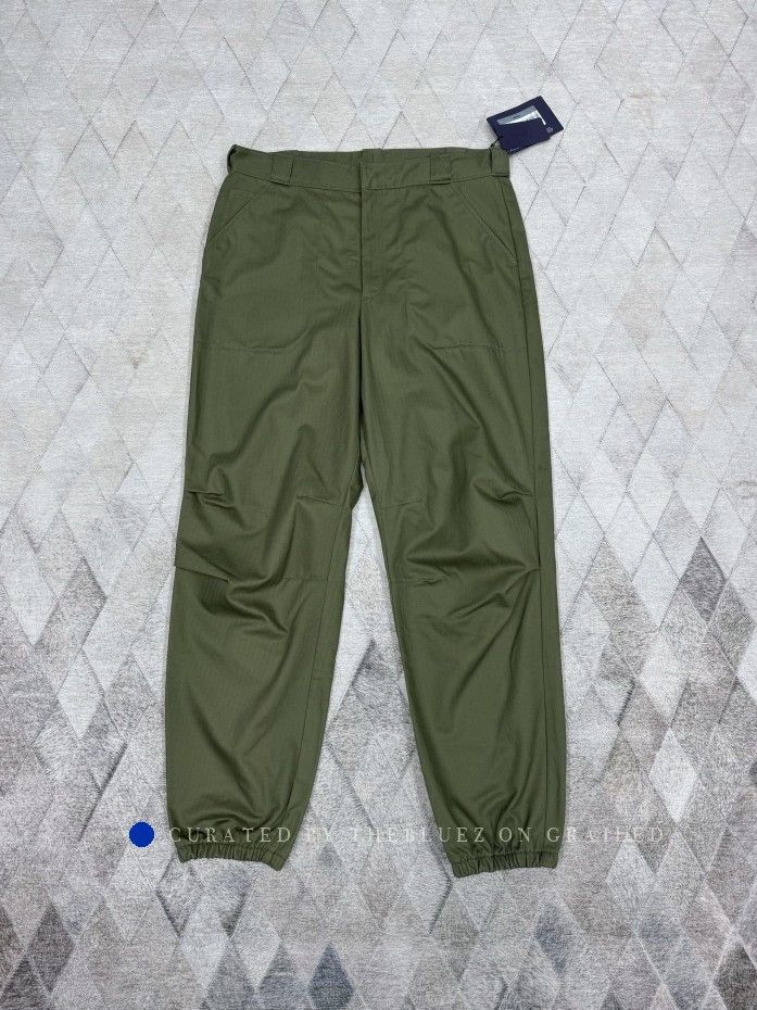 Prada Stylish Green Cotton Jogger Pants, Size 36 Size US 36 / EU 52 - 1 Thumbnail