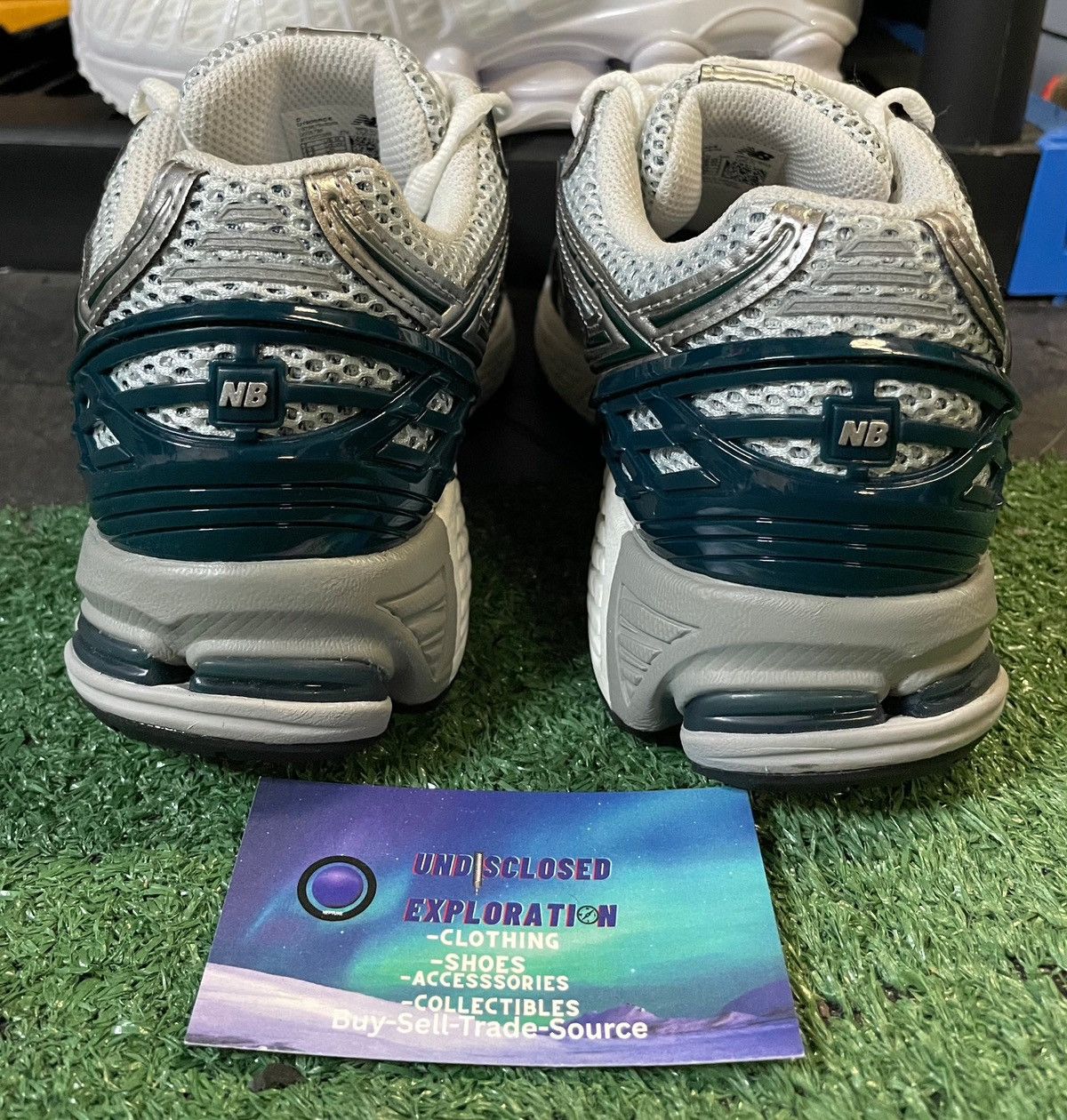 New Balance New Balance 1906R silver metallic deep ocean Size US 7 / EU 40 - 5 Thumbnail