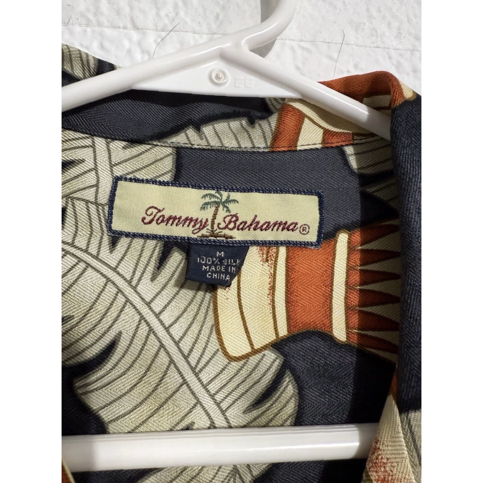 Tommy Bahama Tommy Bahama Button-Up Shirt M Silk Multicolor Hawaiian Bongo Drums Short Sleeve Casual Mens M Size US M / EU 48-50 / 2 - 6 Thumbnail