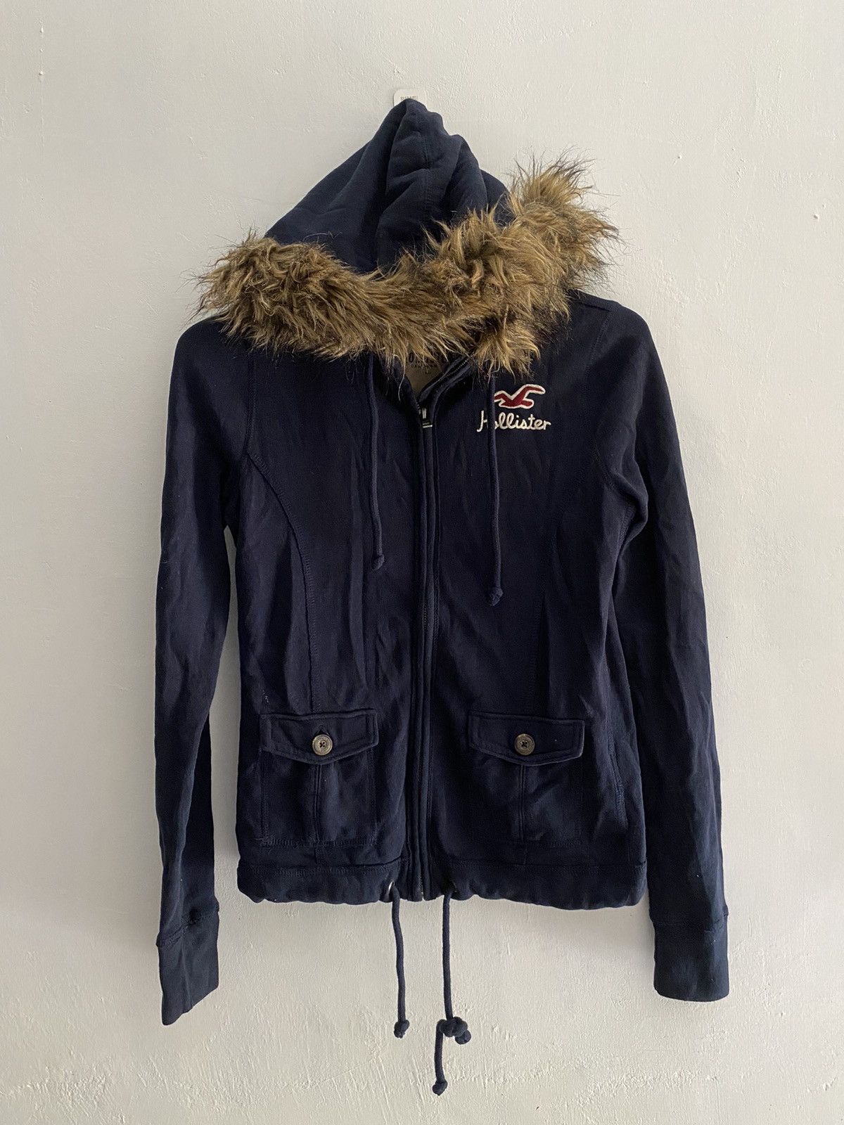 If Six Was Nine × Japanese Brand × Le Grande Bleu (L.G.B.) Japanese Hollister Fur Dark Navy Hoodie lgb style Size US S / EU 44-46 / 1 - 1 Thumbnail