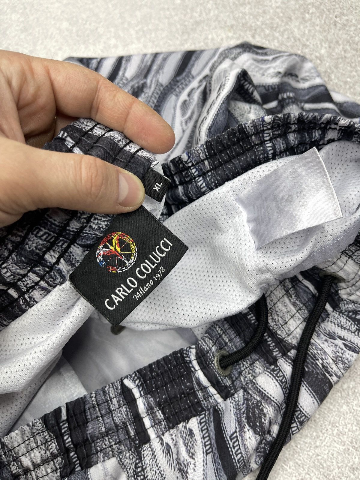 Carlo Colucci CARLO COLUCCI COOGI Style Pattern Swim Shorts Black/Gray Size US 36 / EU 52 - 11 Thumbnail