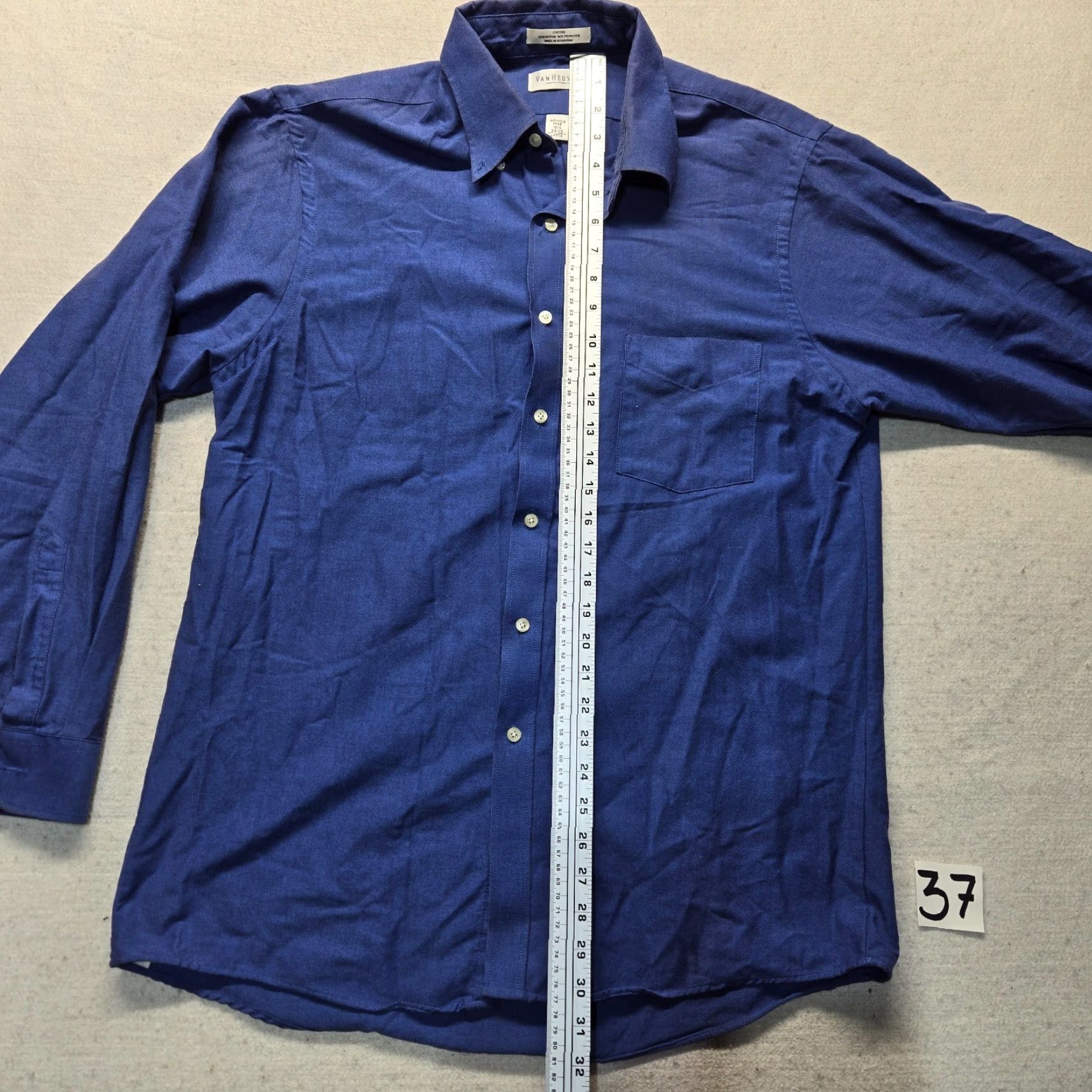 Van Heusen Van Heusen Button-Up Shirt Blue 16.5 Regular Adult Men’s Short Sleeve Wrinkle-Resistant Cotton Blend Size US L / EU 52-54 / 3 - 6 Thumbnail