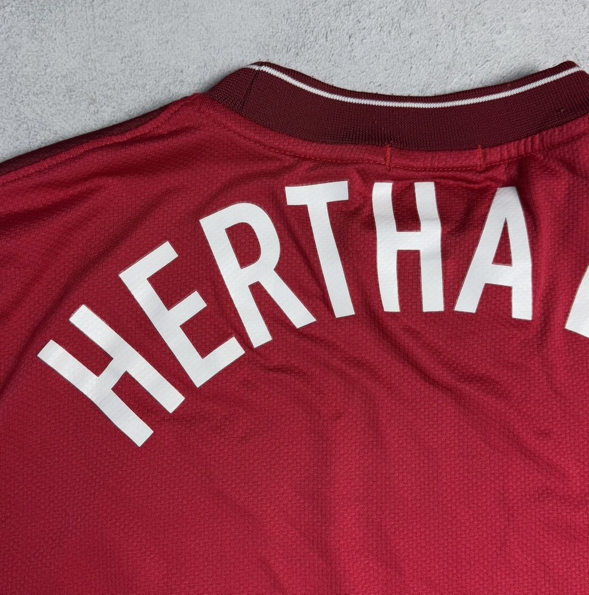 Nike Hertha Berlin 2009 2010 Goalkeeper Shirt Soccer Jersey Nike Size US L / EU 52-54 / 3 - 10 Thumbnail