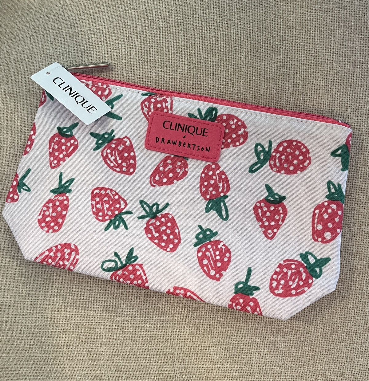 Other Cosmetic Bag Clinique Pink and White Strawberry Print New Size ONE SIZE - 4 Thumbnail