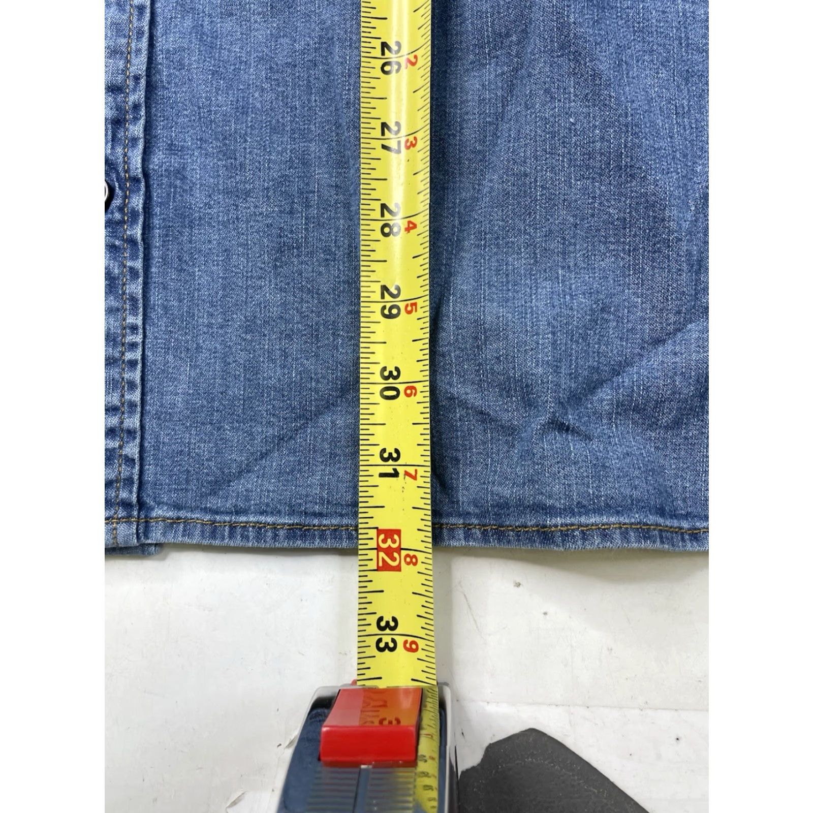 Vintage NWT L.L. Bean Shirt Mens XL Denim Casual Button-Up Long Sleeve Blue Cotton Spandex BeanFlex Untucked 514766 Size US XL / EU 56 / 4 - 6 Thumbnail