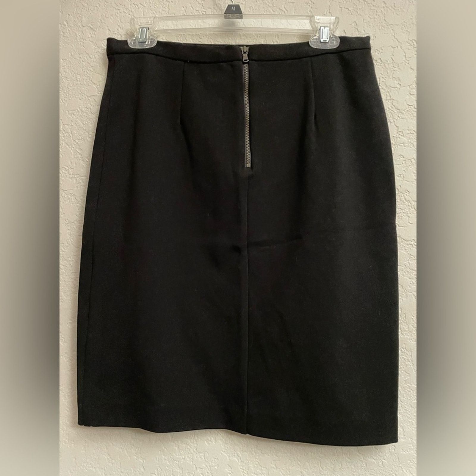 Club Monaco Club Monaco Python Francesca Black Skirt in Size 8 Size 30" / US 8 / IT 44 - 4 Thumbnail