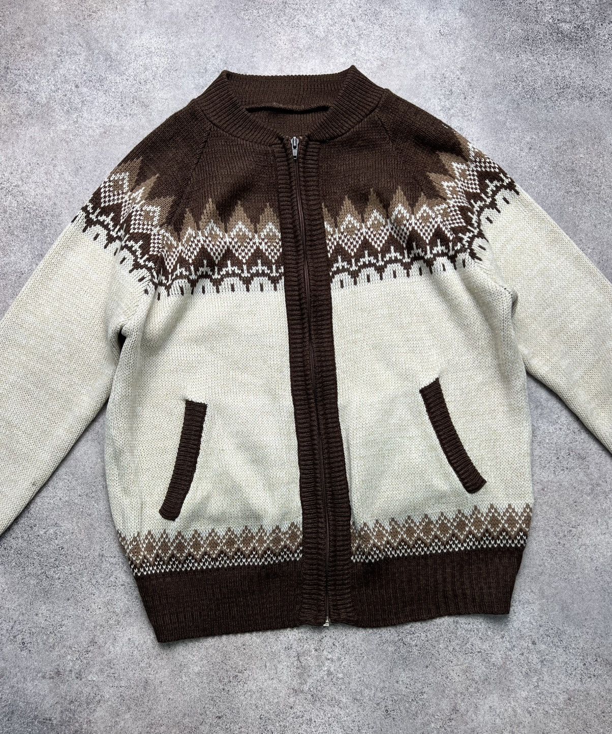 Vintage Vintage Navajo print knitted zip bomber Size US M / EU 48-50 / 2 - 2 Thumbnail