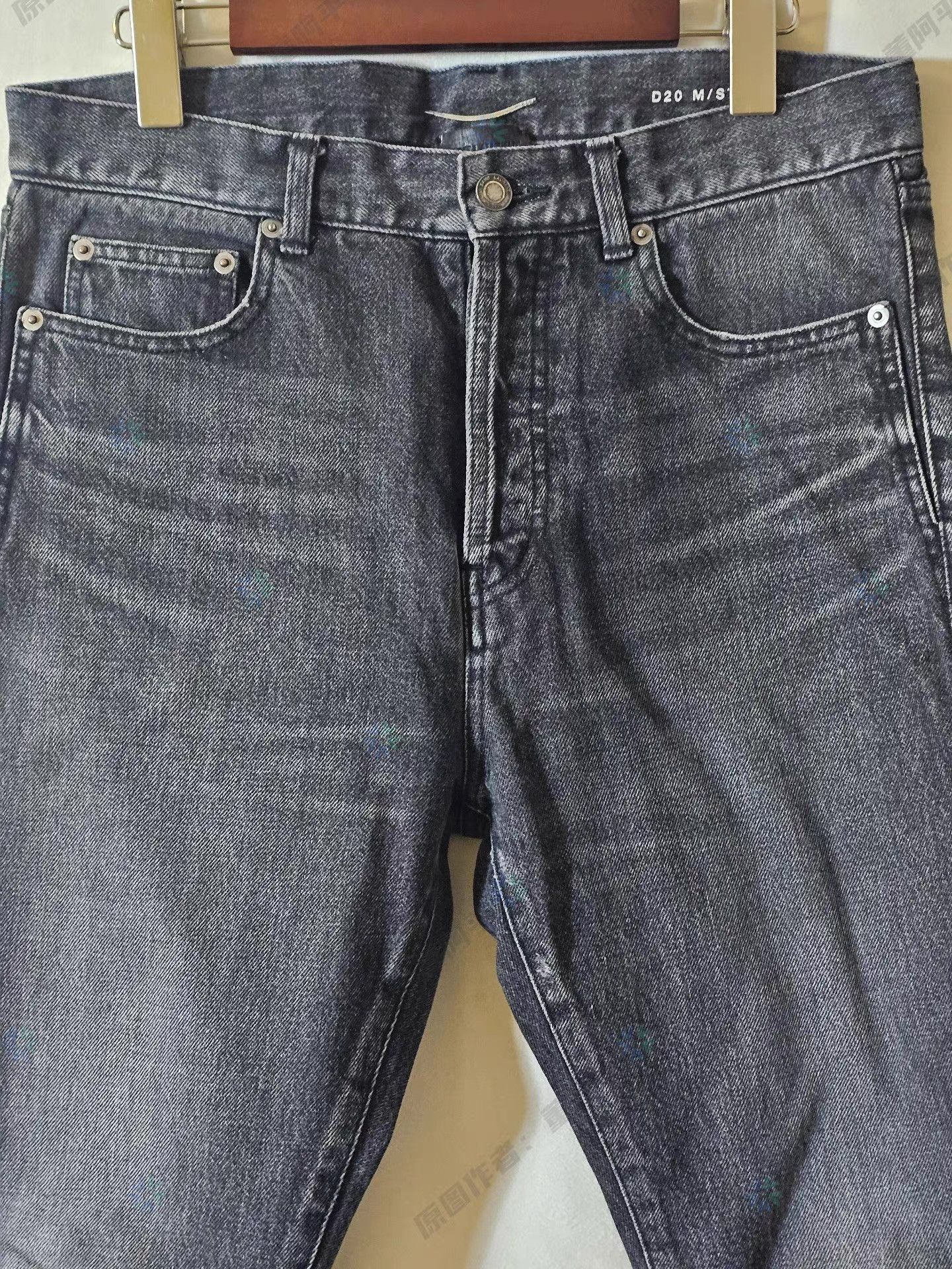 Saint Laurent Paris Saint Laurent D20 jeans Q4 Size US 34 / EU 50 - 2 Thumbnail