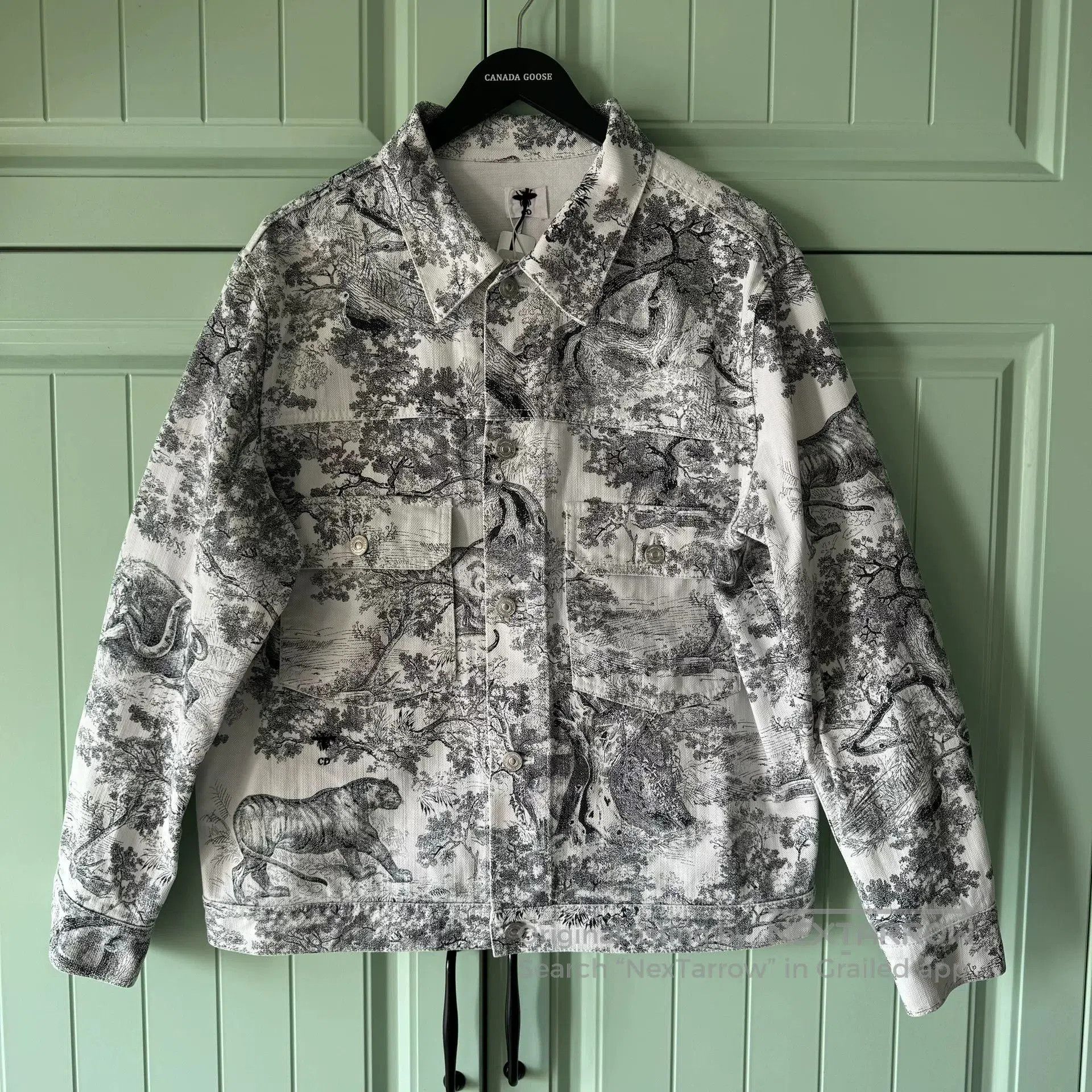 Dior Christian Dior White Black Print Shirt Jacket. Size XS / US 0-2 / IT 36-38 - 1 Thumbnail