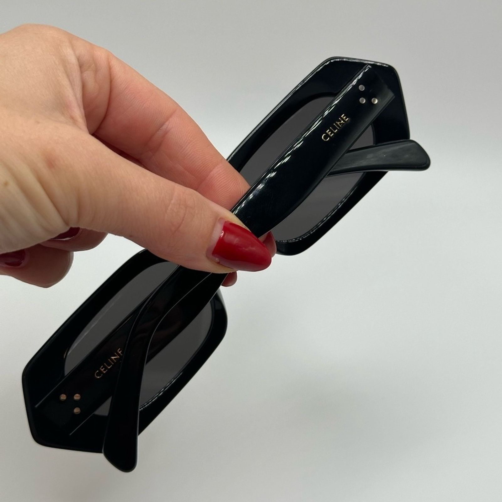Celine CELINE Sunglasses CL40243I 5101A Black Dark Grey Women NEW Size ONE SIZE - 9 Thumbnail