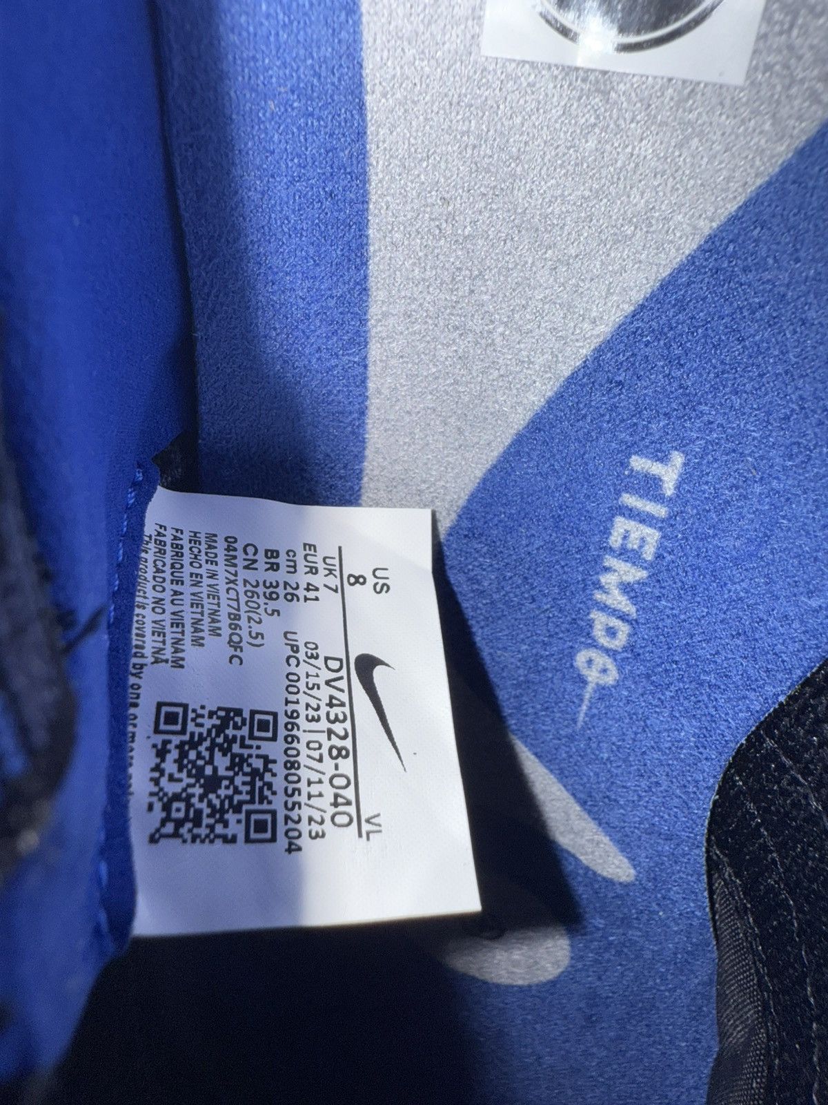 Nike Nike Tiempo Legend 10 Elite Size US 8 / EU 41 - 10 Thumbnail