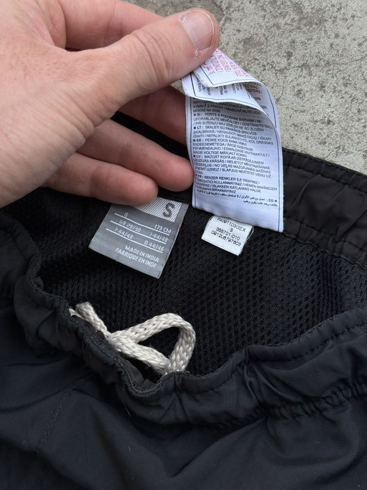 Nike NIKE Y2K SHAKHTAR DONETSK TRACK SOCCER BLOKECORE DRILL PANTS Size US 32 / EU 48 - 5 Thumbnail